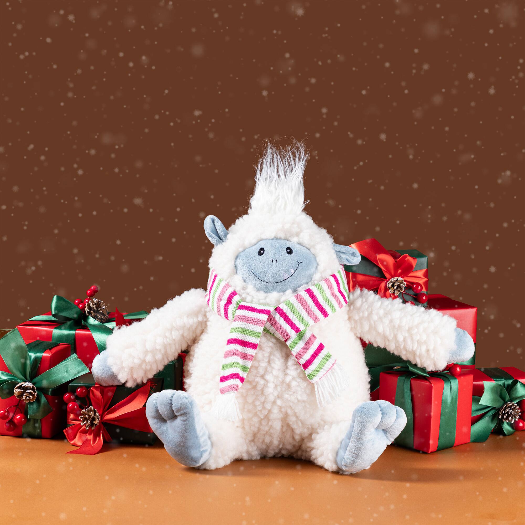 Glitzhome&#xAE; 21.75&#x22;H Christmas Fabric Yeti Shelf Sitter