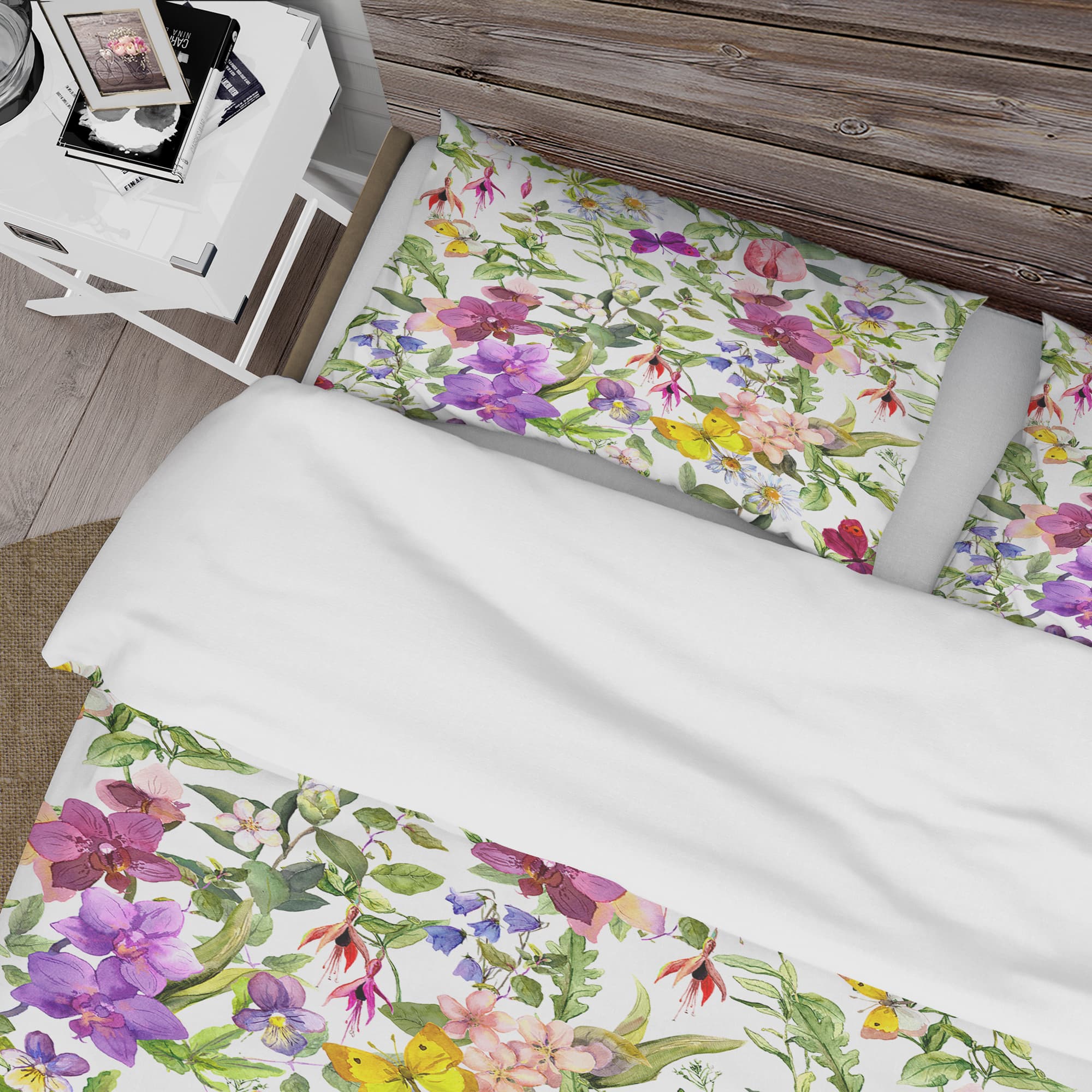 Designart &#x27;Purple Blossoming Orchids and Yellow Butterflies&#x27; Floral Bedding Set - Duvet Cover &#x26; Shams