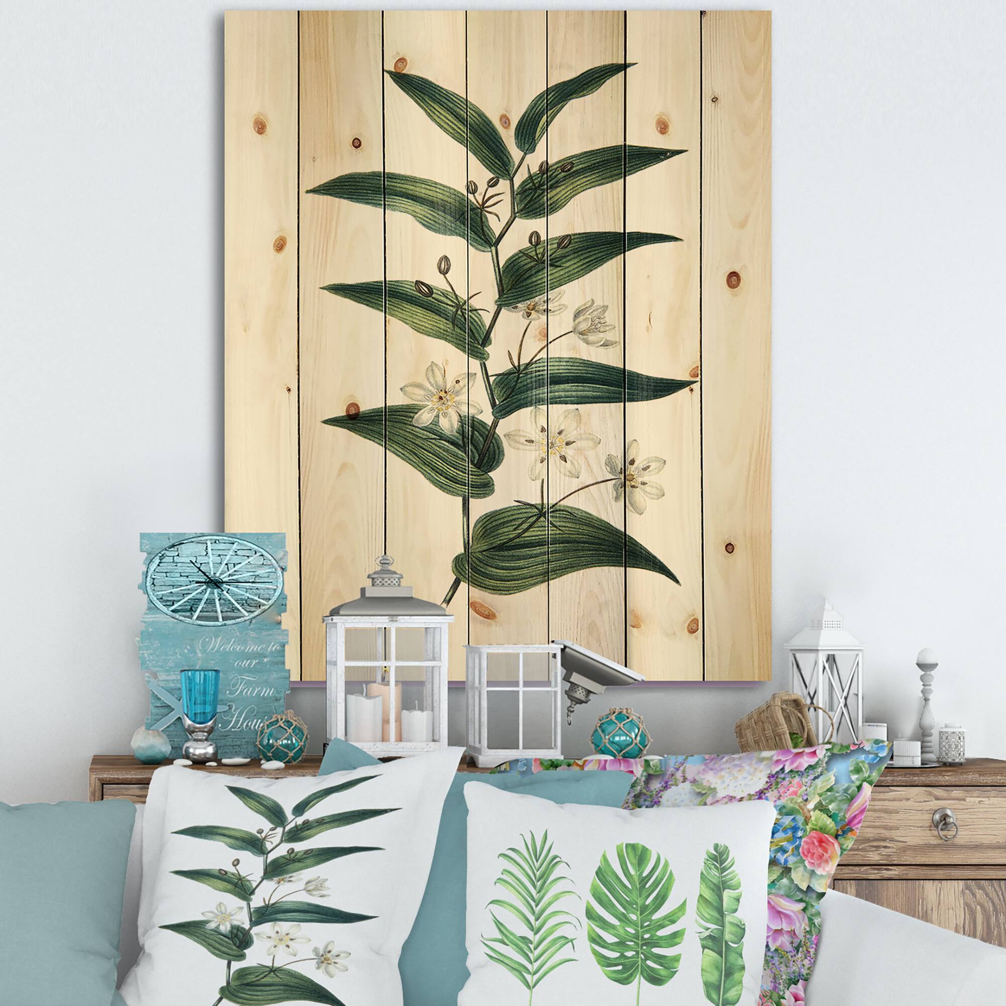 Designart - Vintage Plant With Little White Flowers - Farmhouse Print on Natural Pine Wood