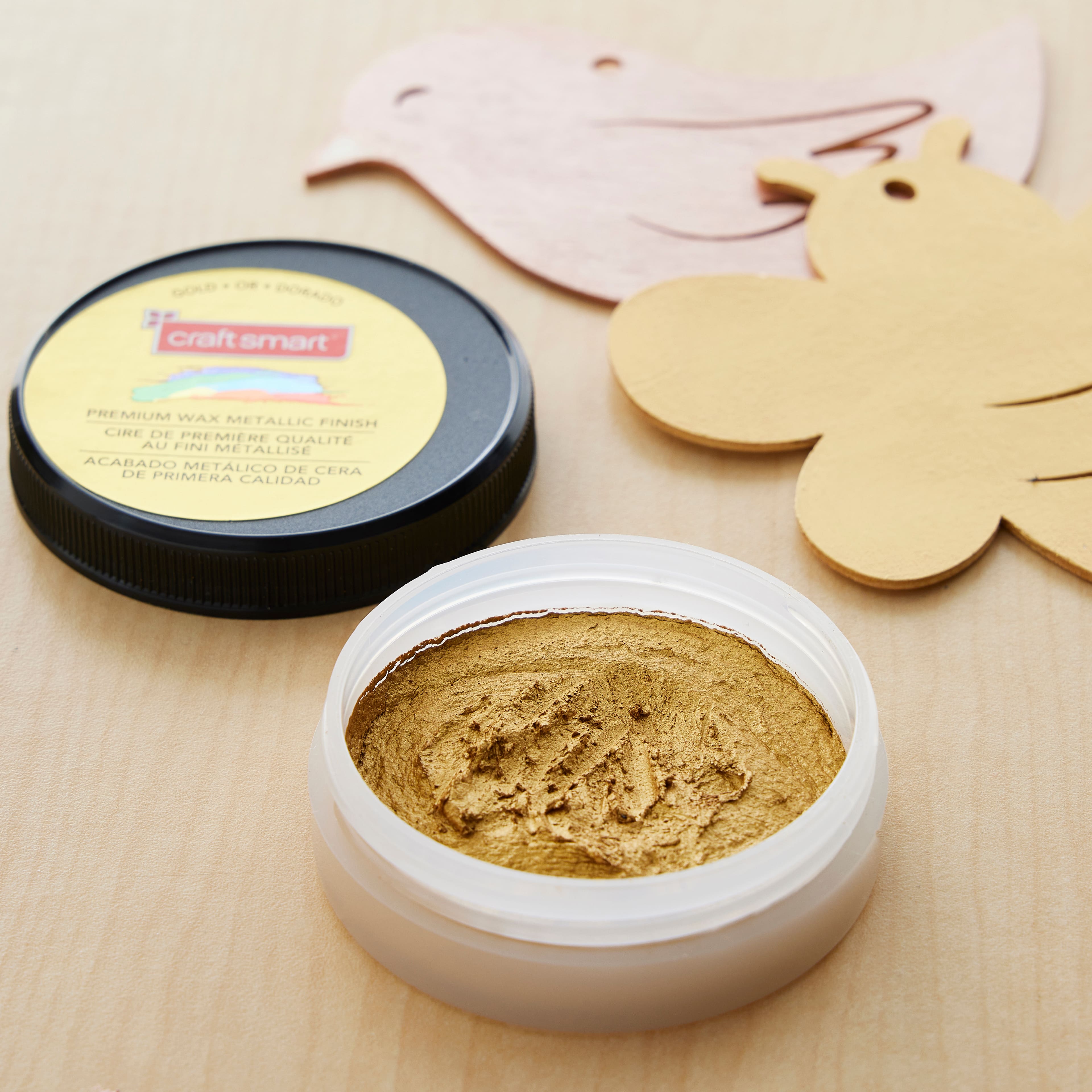 Premium Wax Metallic Finish By Craft Smart