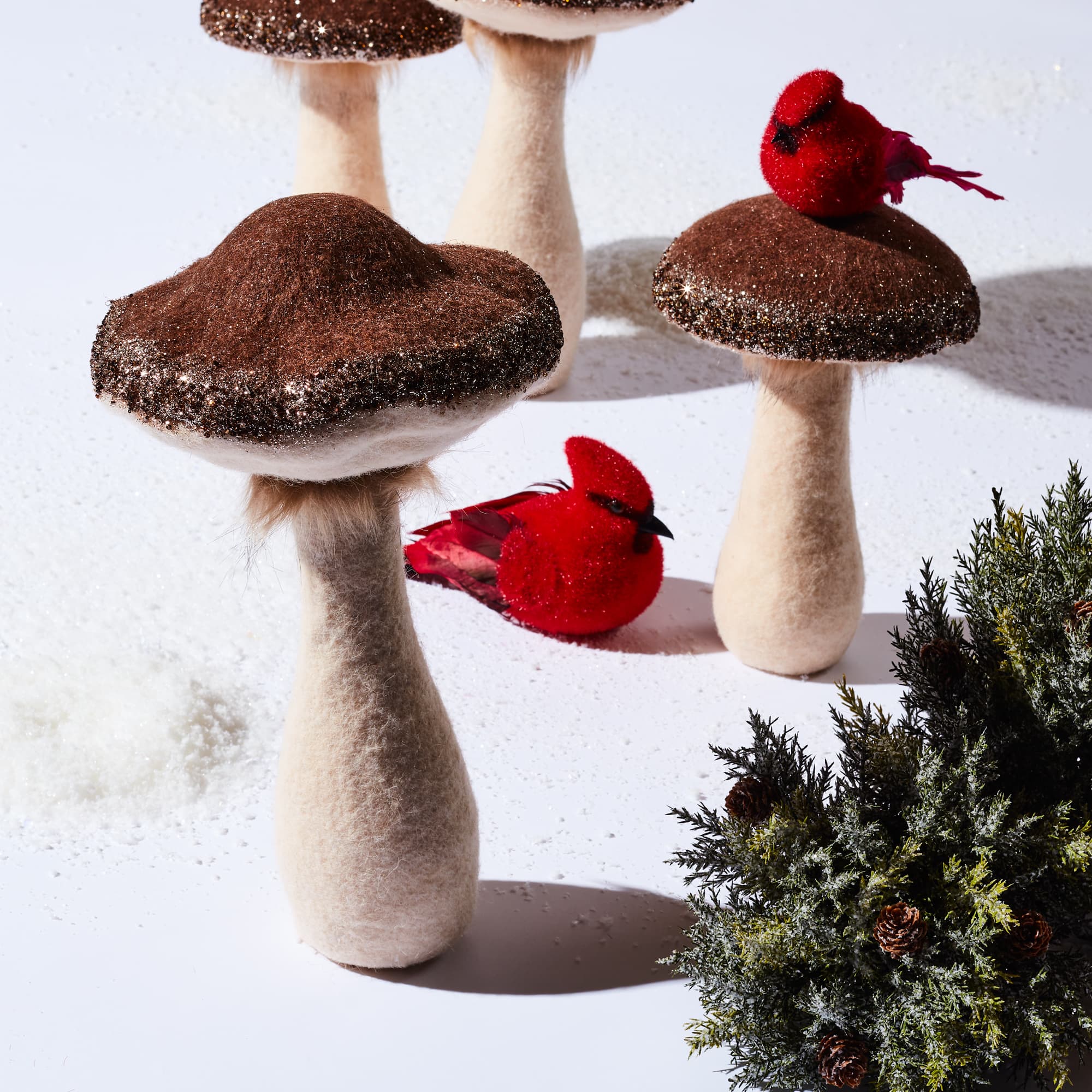 Glittered Mushroom Décor Set
