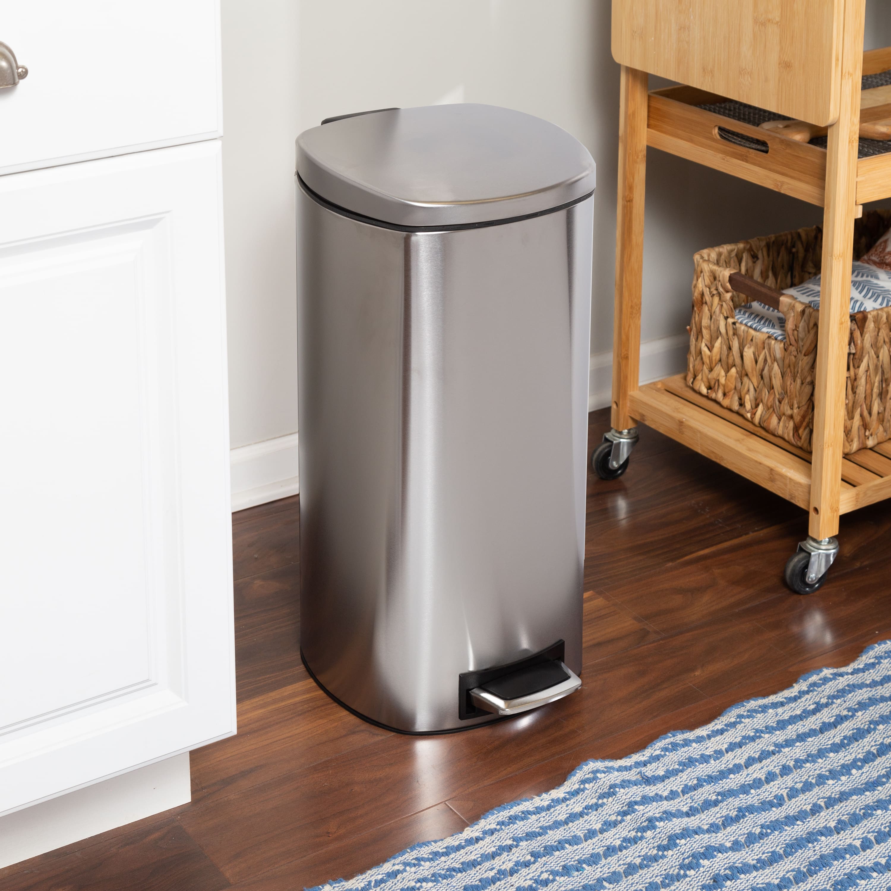 30L Soft-Close Stainless Steel Step Trash Can With Lid