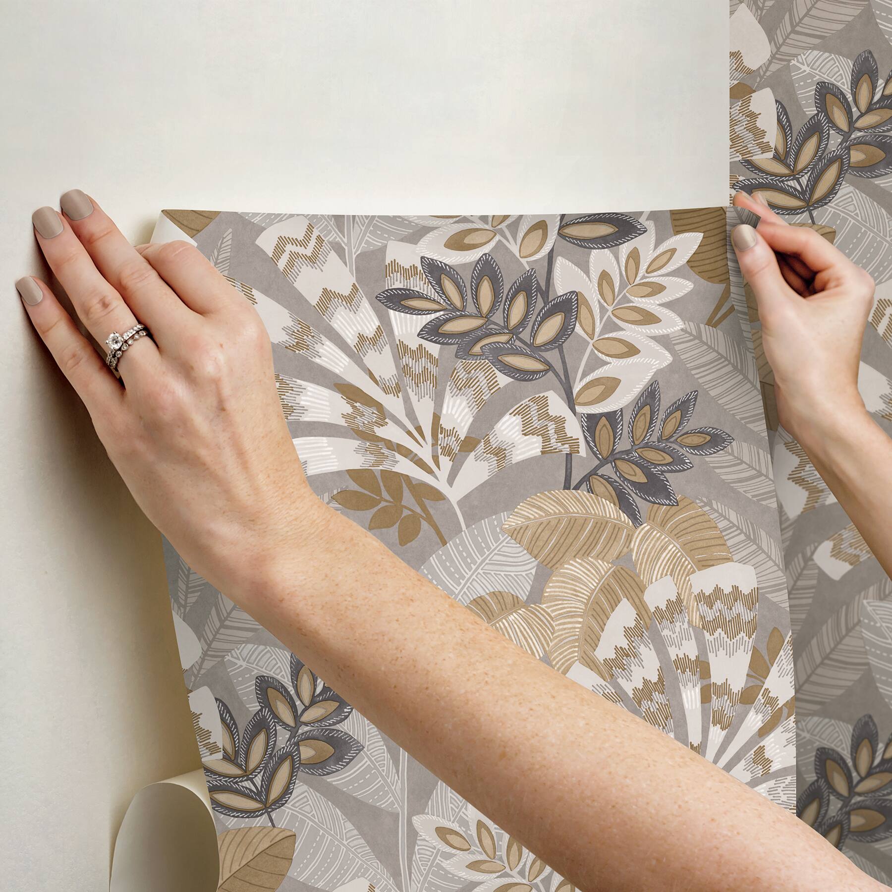 InHome Yara Peel &#x26; Stick Wallpaper