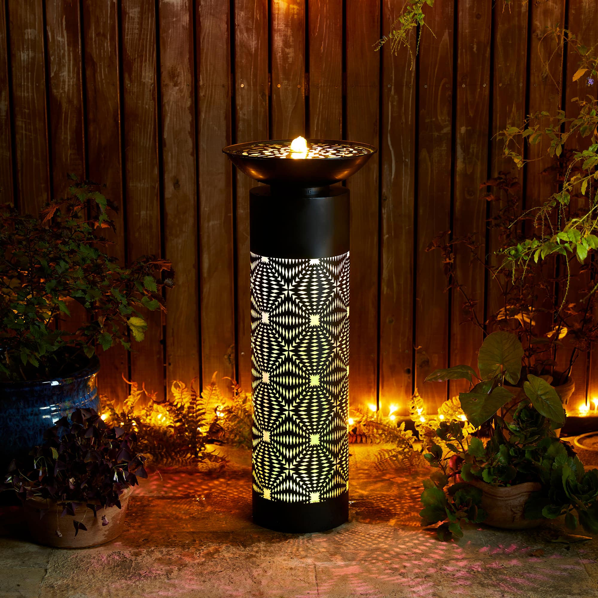 Glitzhome&#xAE; 35.75&#x22; Metal LED Cutout Pattern Outdoor Fountain