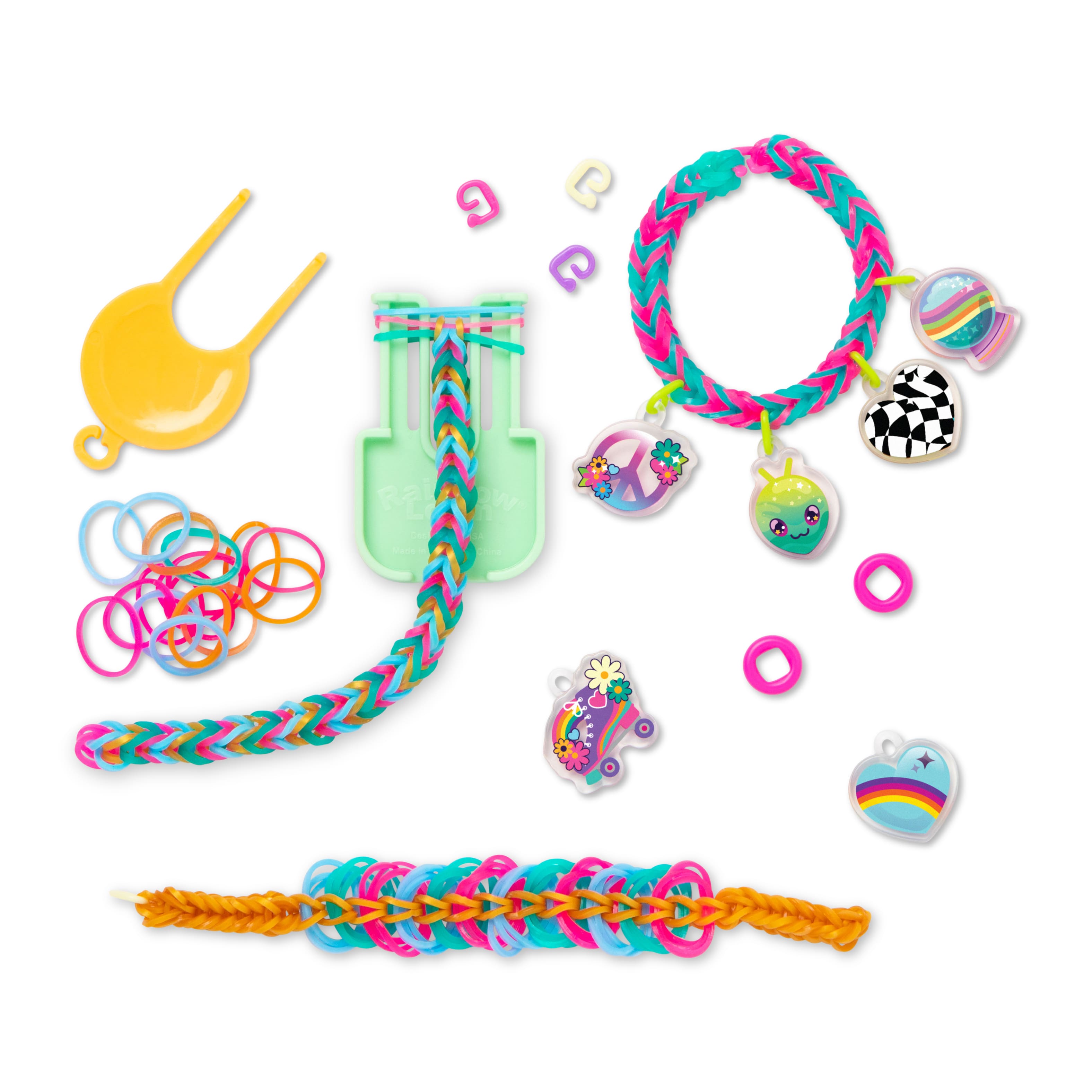 Rainbow Loom&#xAE; Cutetique&#x2122; Fantastic Dreams Charm Bracelet Kit