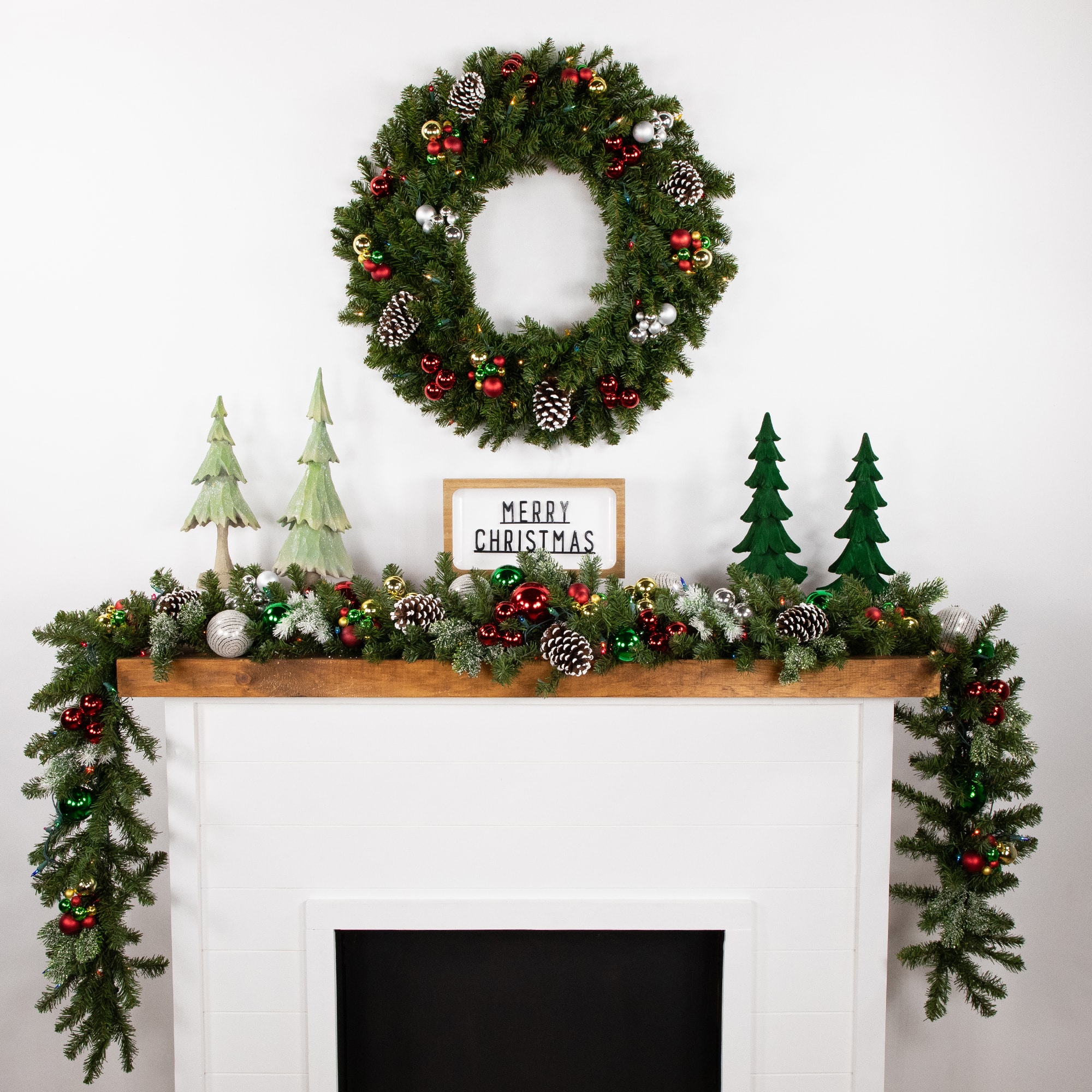 9ft. Pre-Lit Canadian Pine Christmas Garland