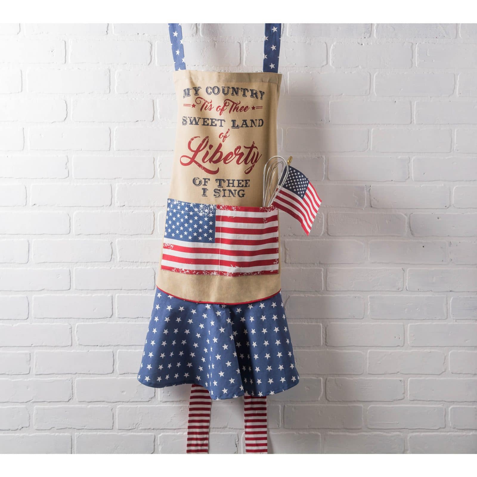 DII&#xAE; Stars &#x26; Stripes Sweet Liberty Ruffle Apron