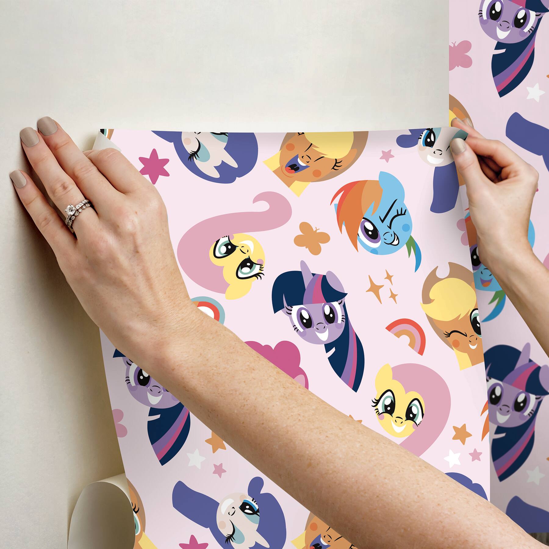 RoomMates My Little Pony&#x2122; Toss Peel &#x26; Stick Wallpaper