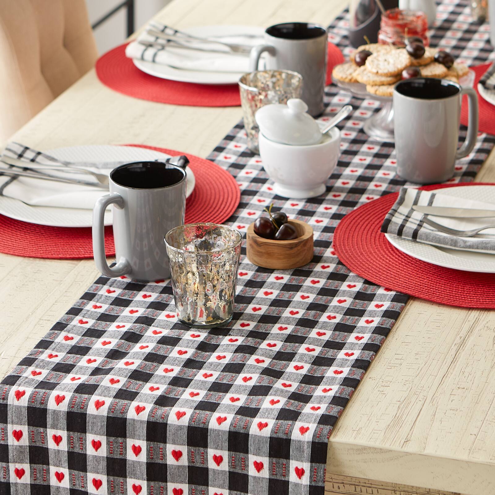 DII&#xAE; 72&#x22; Hearts Dobby Check Table Runner