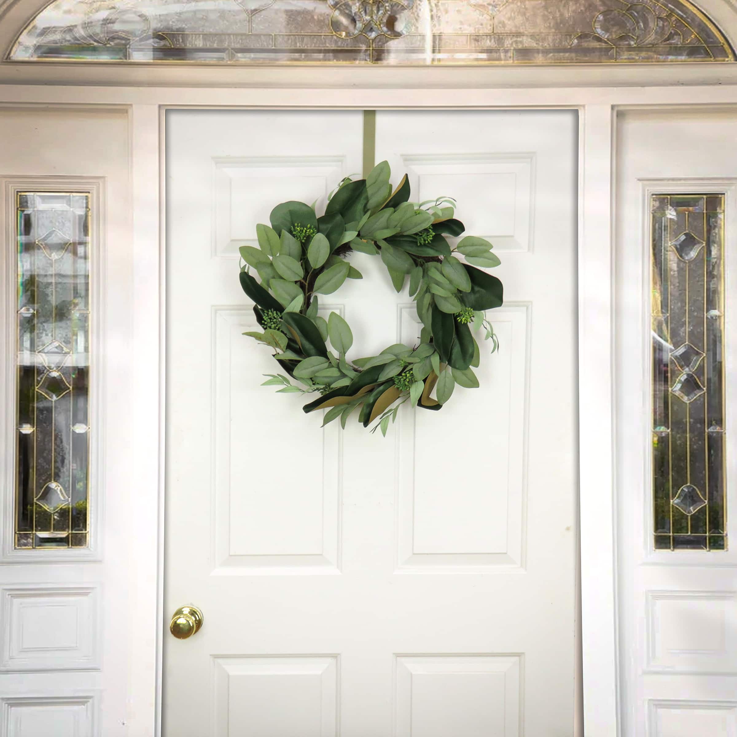 22" Eucalyptus & Magnolia Leaf Wreath
