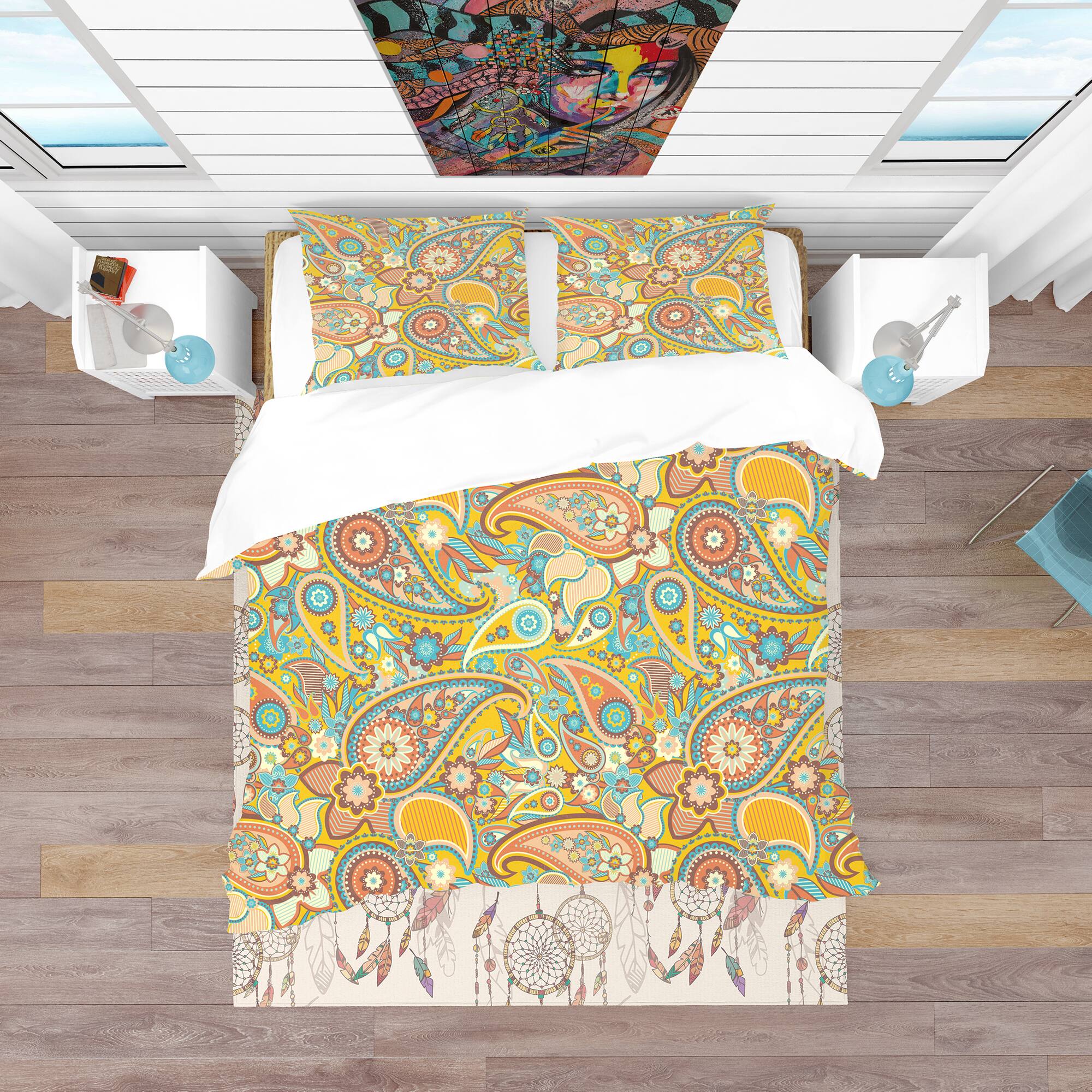 Designart &#x27;Pattern Paisley&#x27; Vintage Bedding Set - Duvet Cover &#x26; Shams