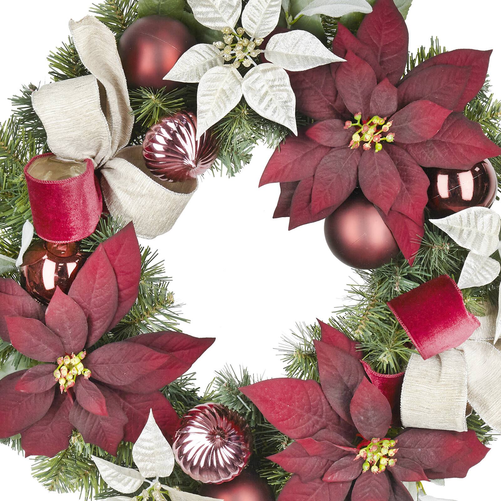 Couronne de poinsettia et d&#x27;ornements bordeaux et cr&#xE8;me de 66 cm d&#x2019;Ashland