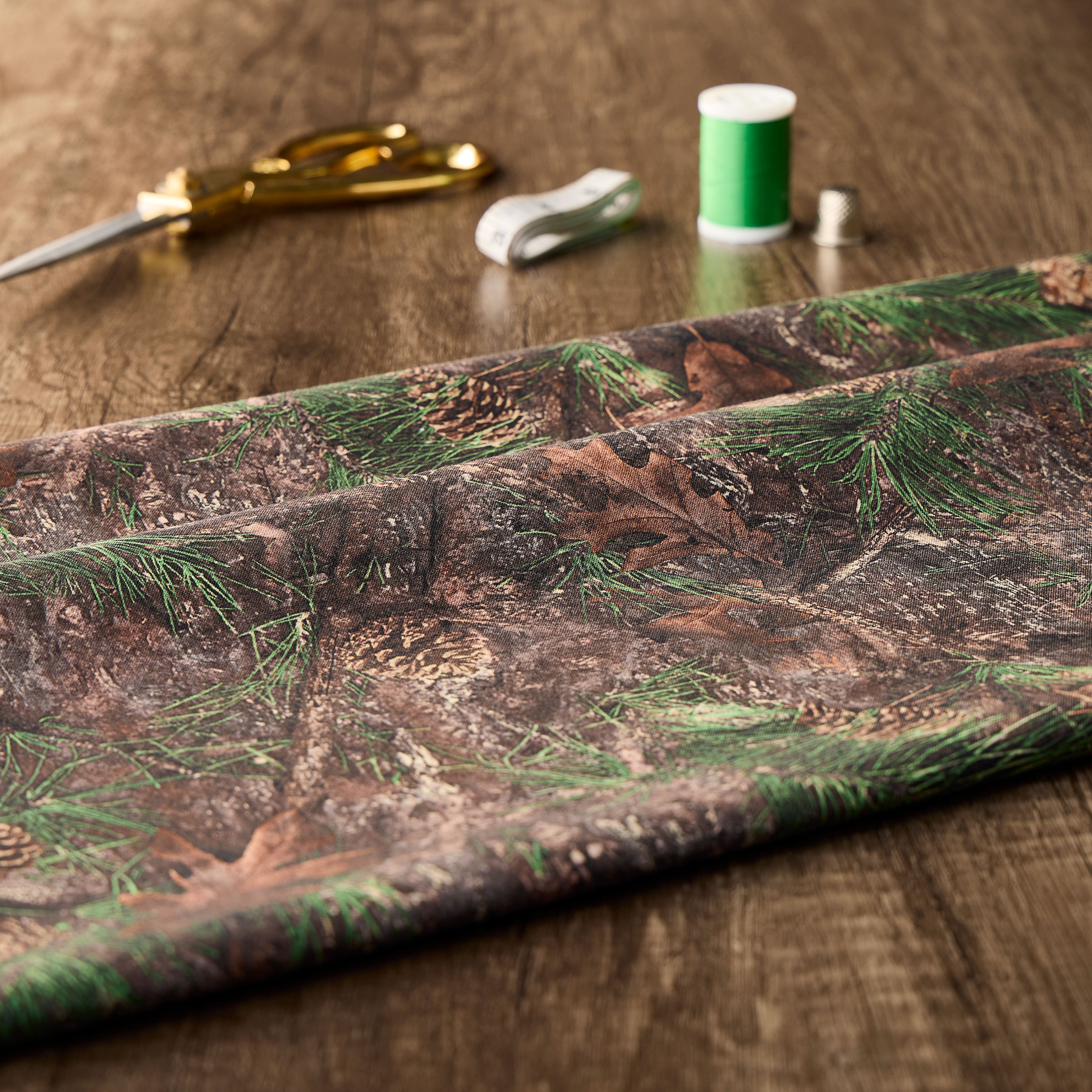 TrueTimber&#xAE; Mixed Pine Cotton Fabric