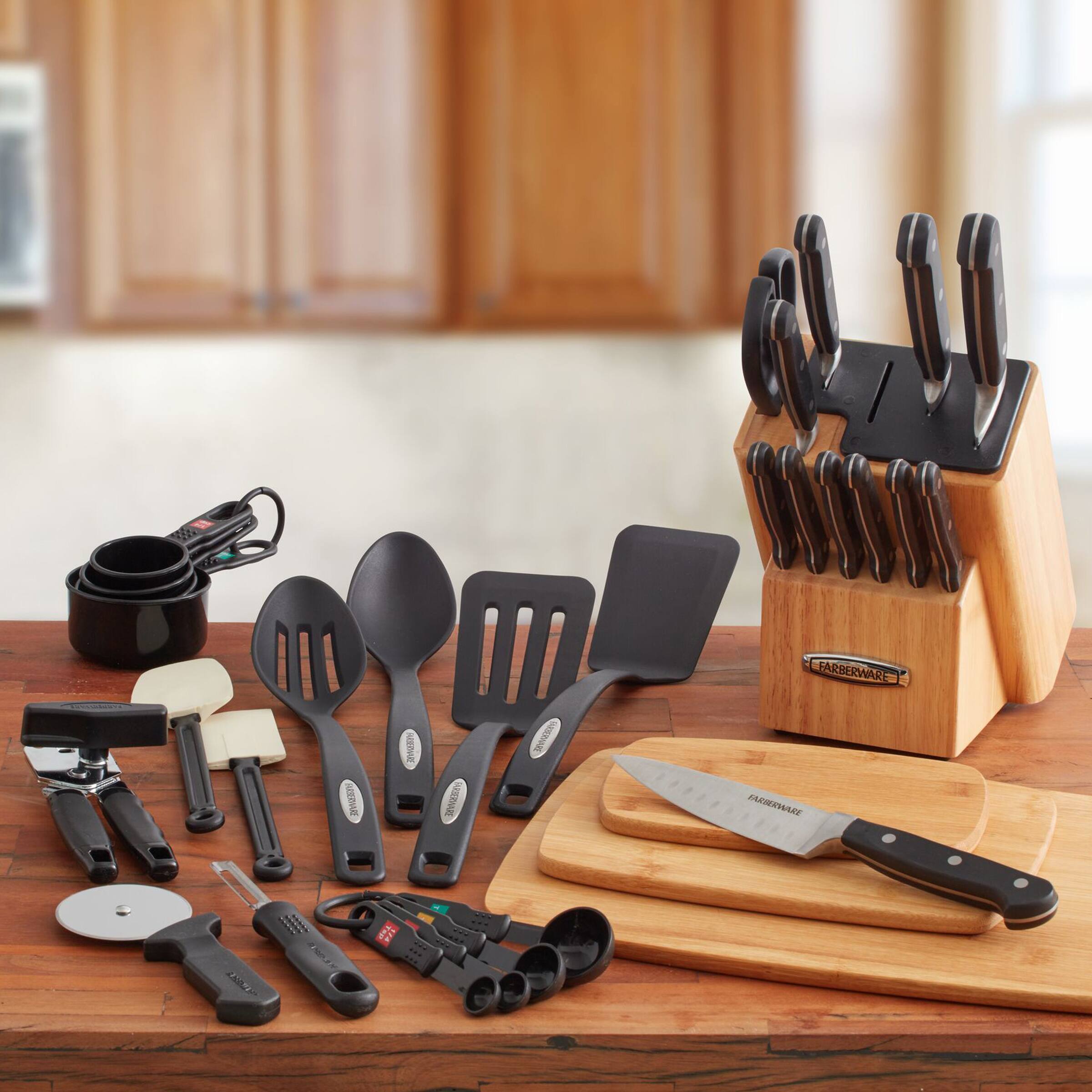 Farberware Edgekeeper Black 13-Piece Pro Cutlery Set