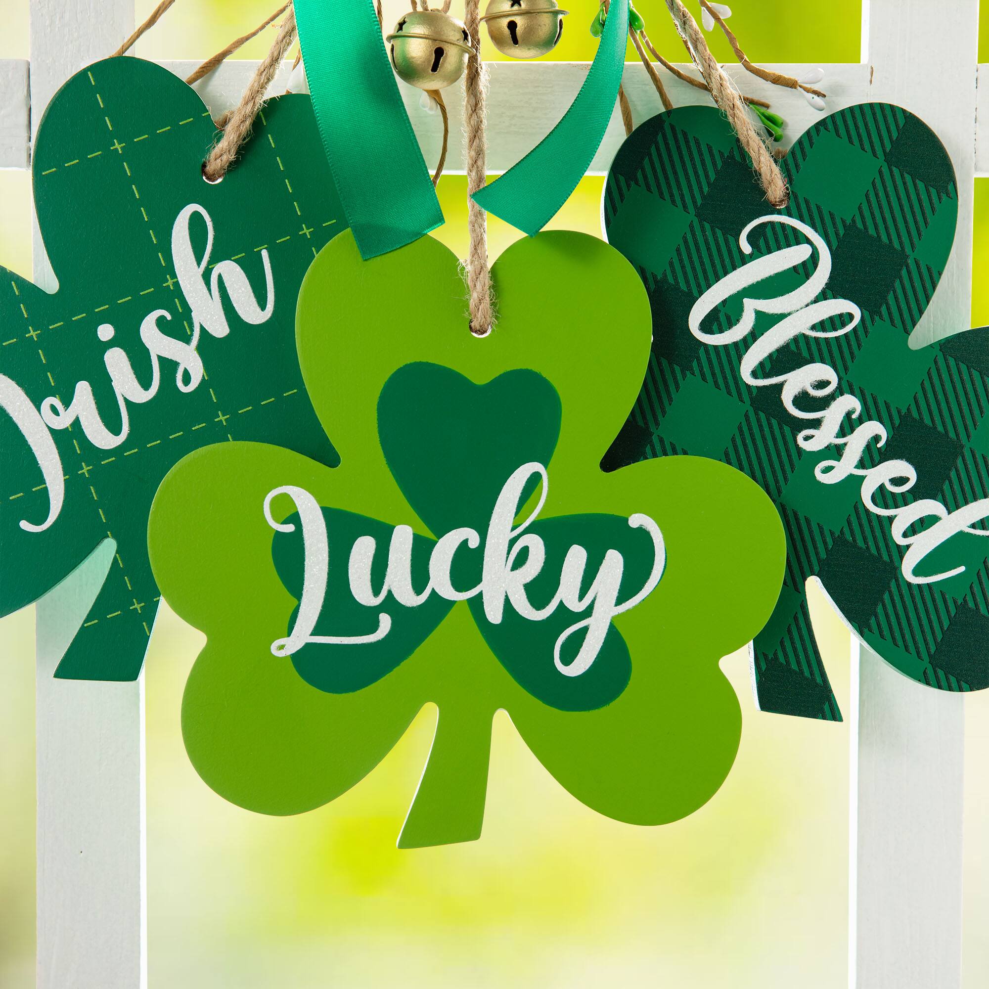 Glitzhome® 18.5" St. Patrick's Wooden Shamrock Door Hanger