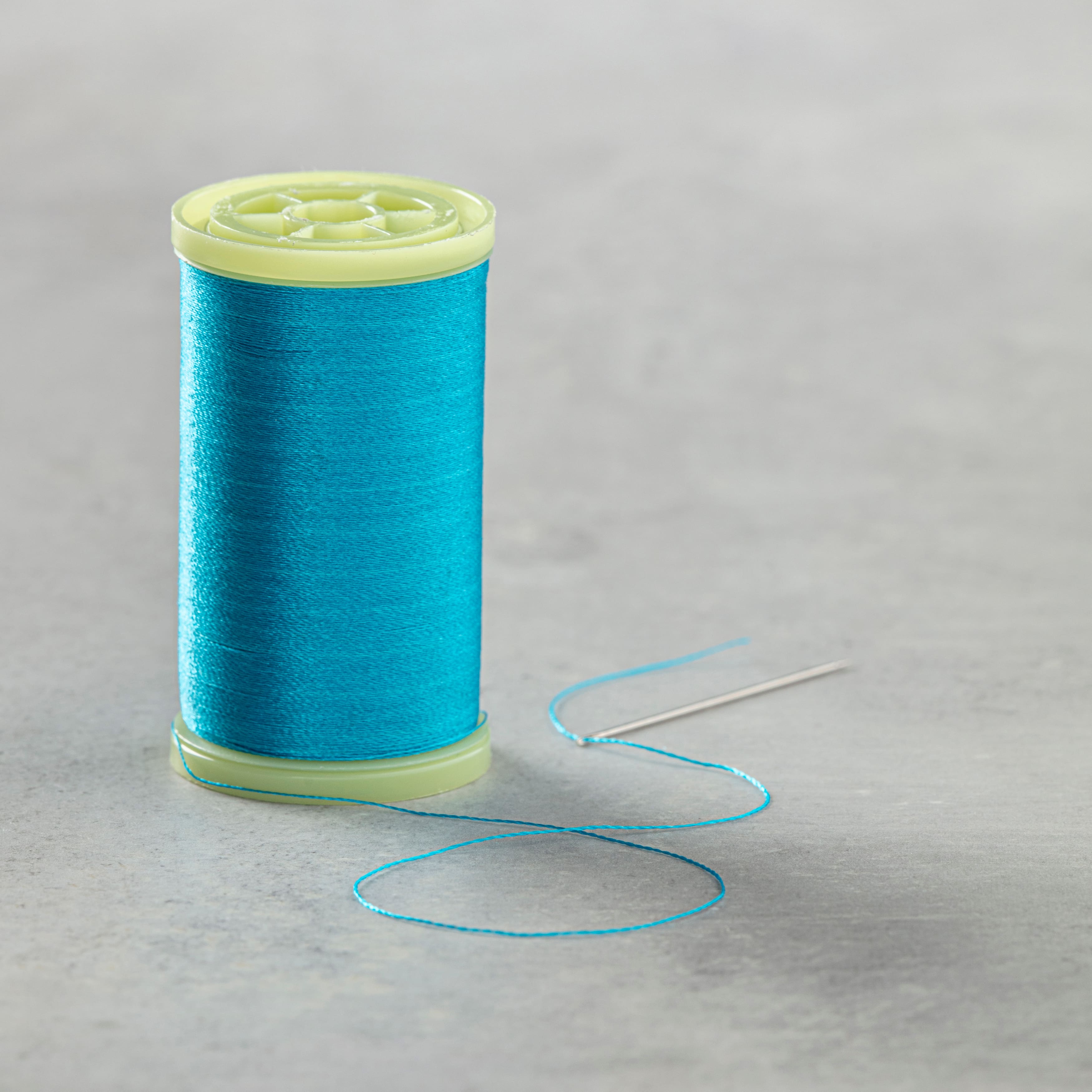 Coats&#xAE; Trilobal Machine Embroidery Thread