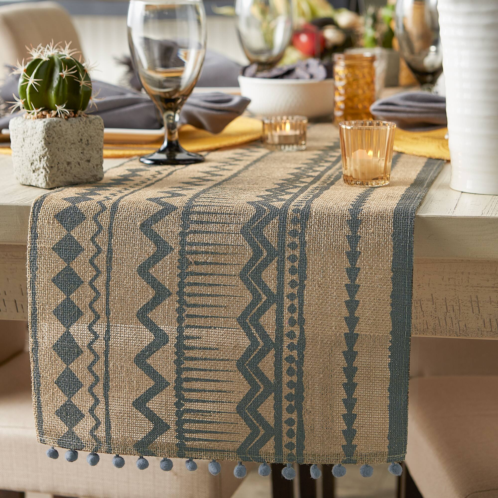 DII&#xAE; Mineral Aztec Print On Natural Jute Table Runner 14x72