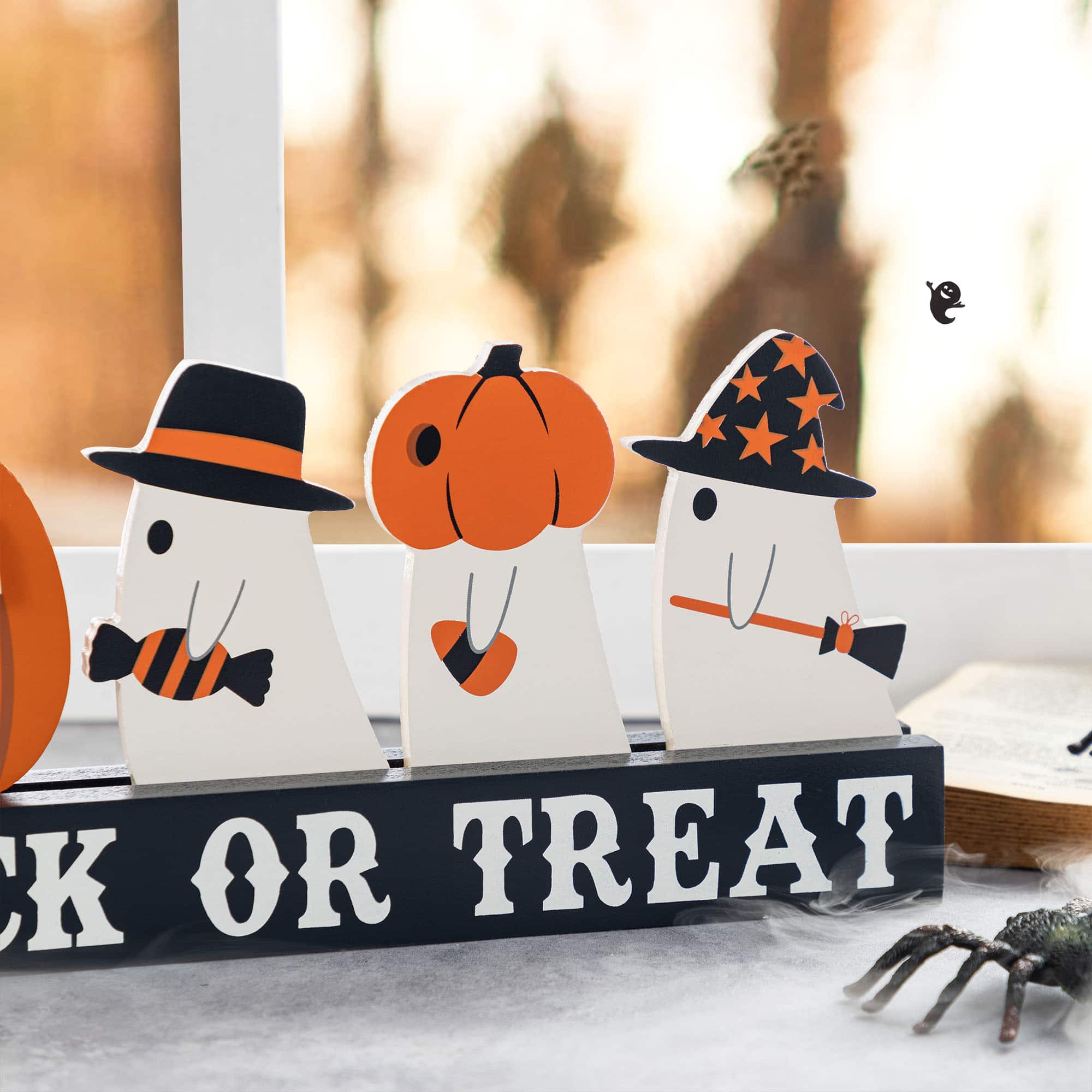 Glitzhome&#xAE; 12&#x22;L Halloween Wooden TRICK OR TREAT Pumpkin &#x26; Ghosts Table Decor