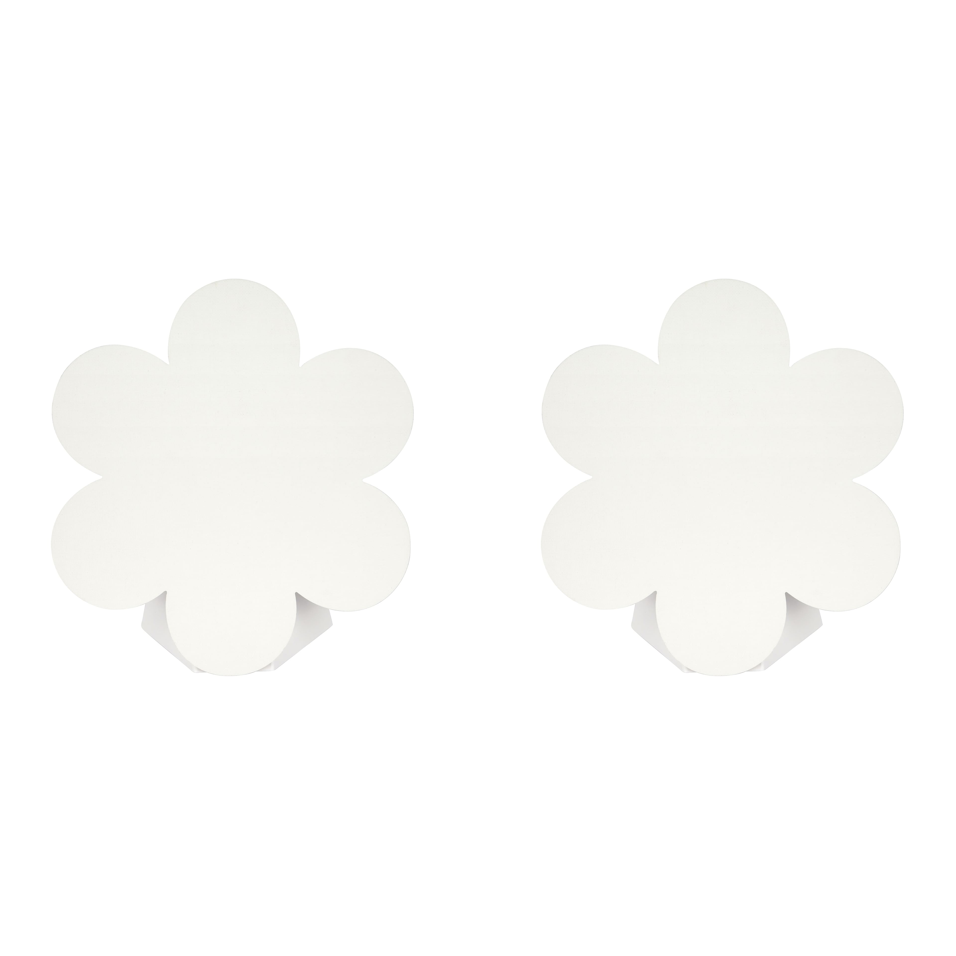 10&#x22; Flower Shaped Canvases, 2ct. by Creatology&#x2122;
