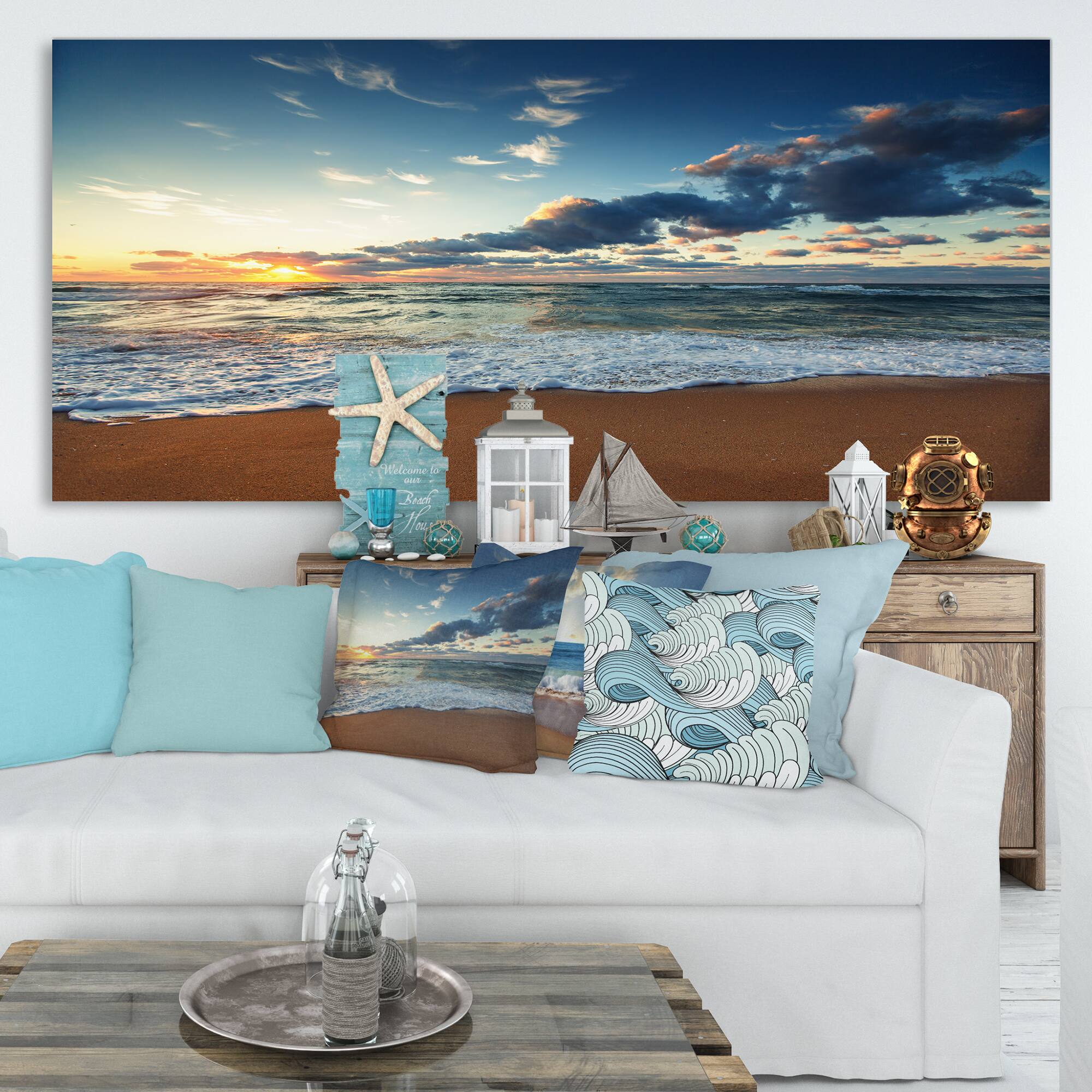 Designart - Sunrise and Glowing Waves in Ocean - Seascape Canvas Art Print