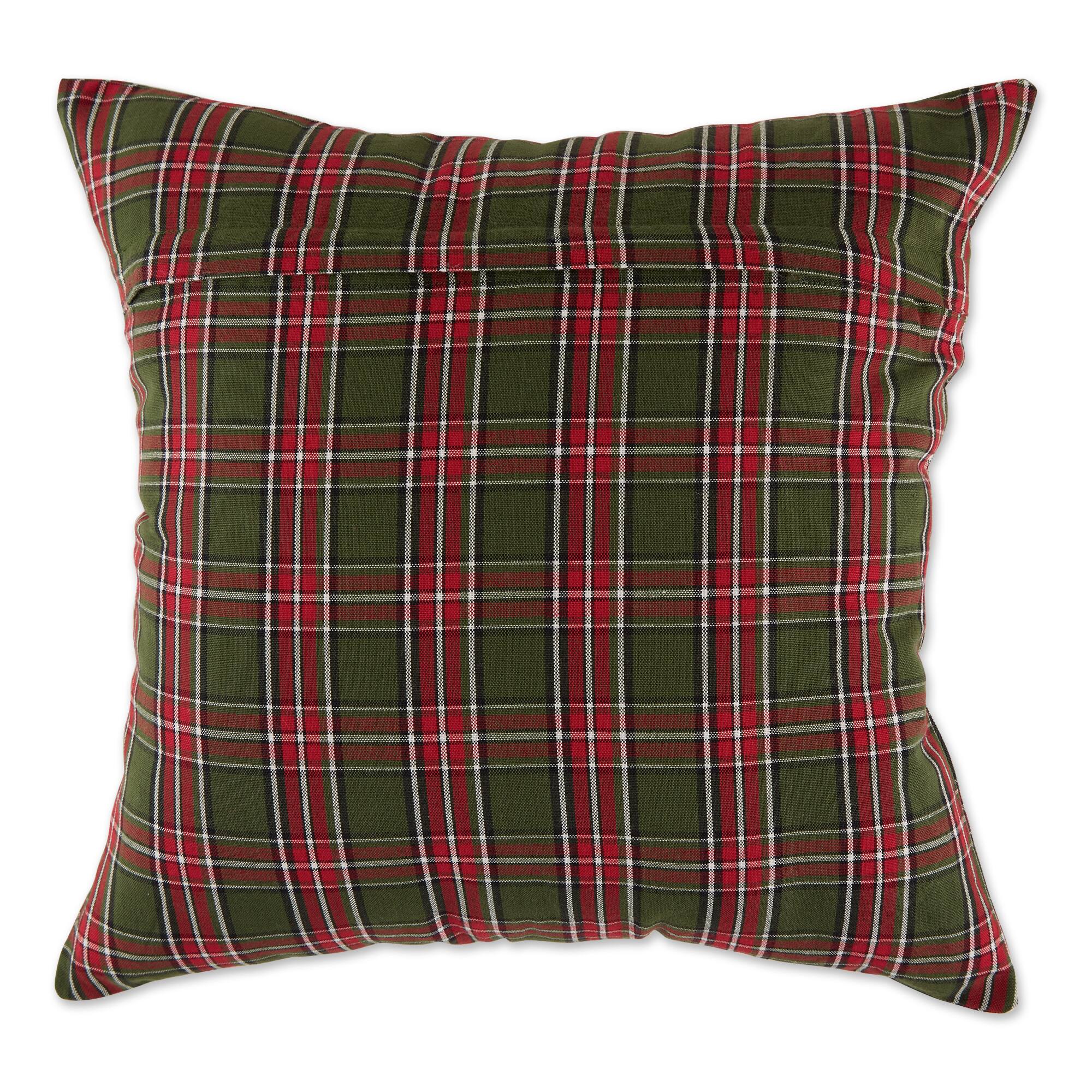 DII&#xAE; Traditional Christmas Plaid Pillow Cover Set