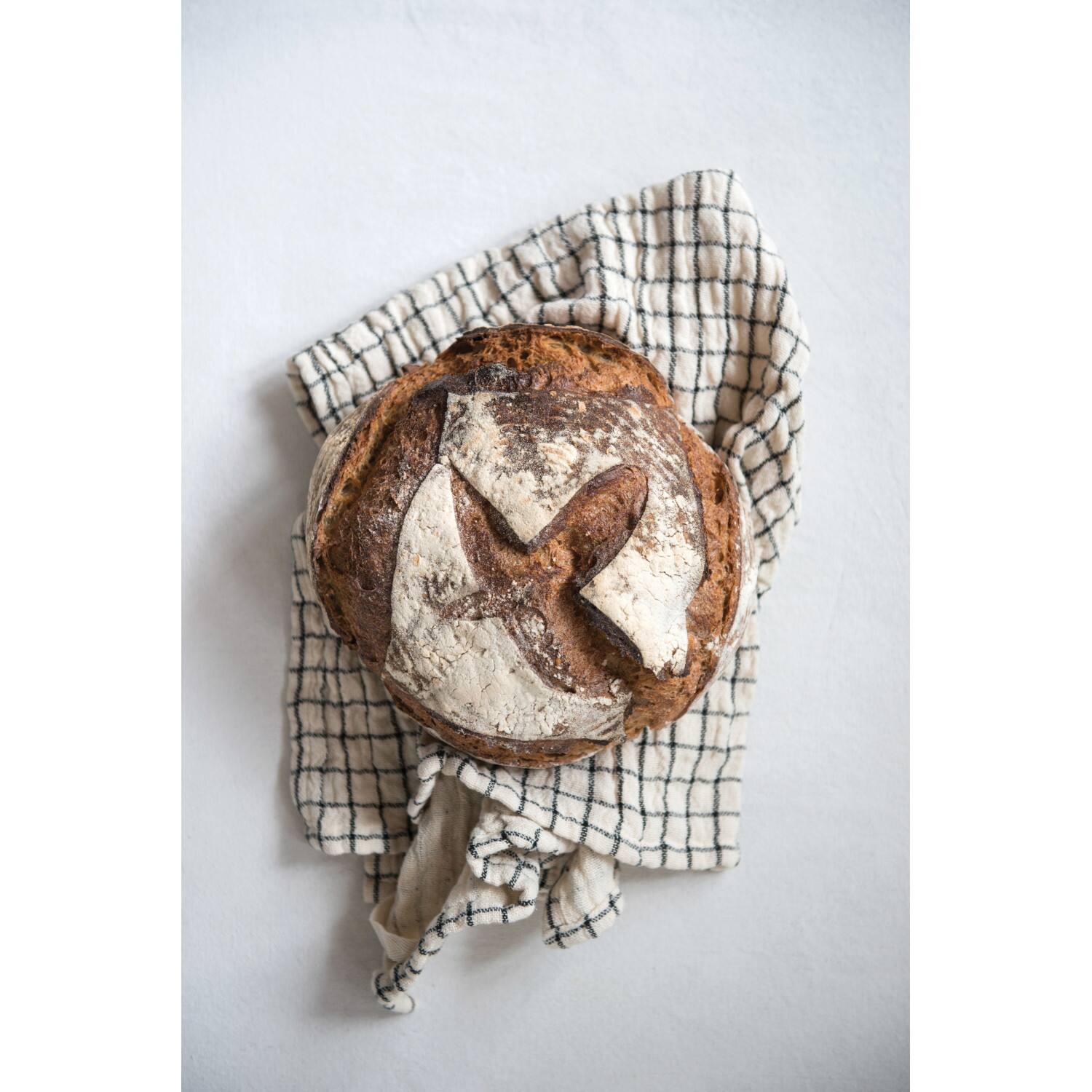 Hello Honey® 28" White & Black Cotton Tea Towel Set