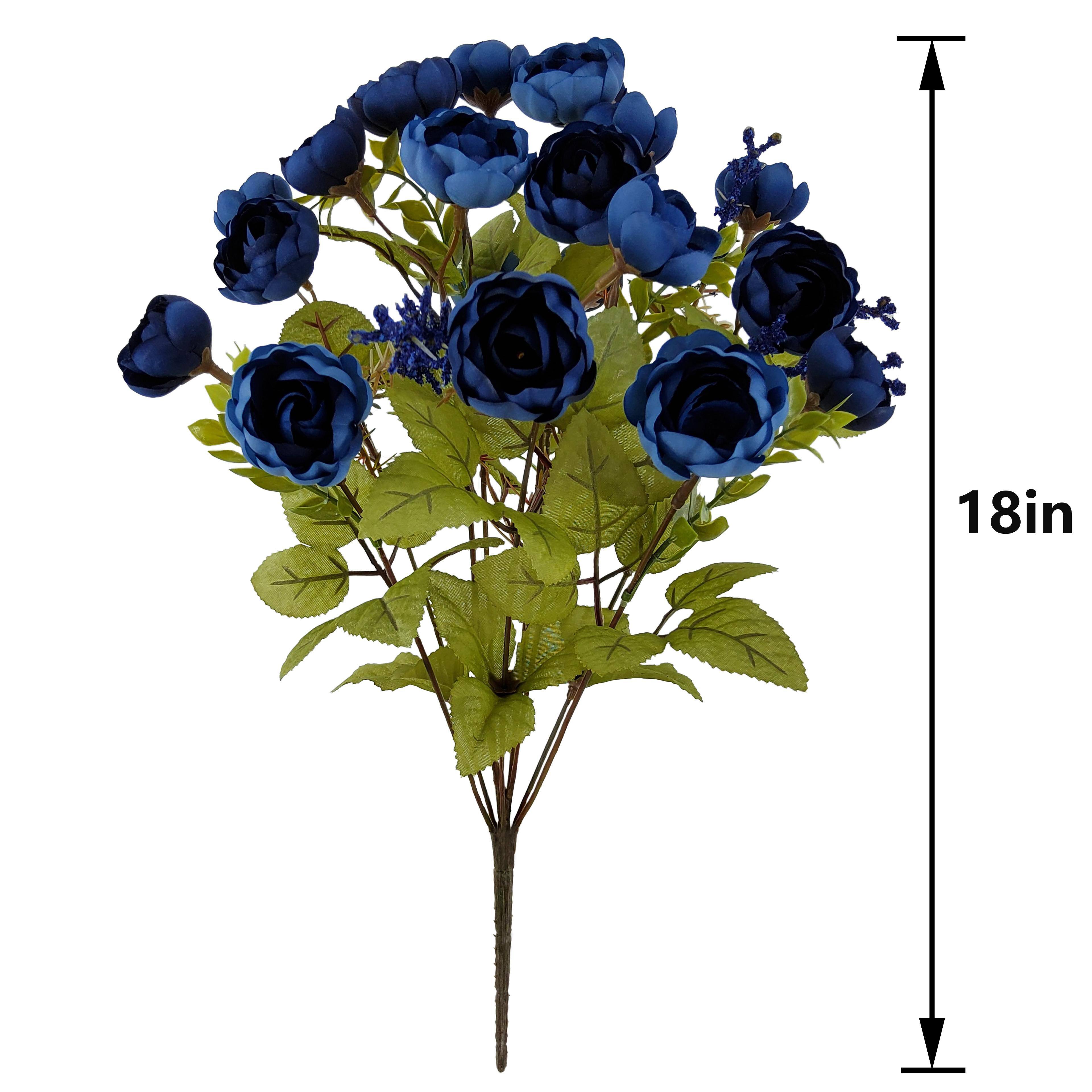 18&#x22; Blue Ranunculus Berry Mixed Bush by Ashland&#xAE;
