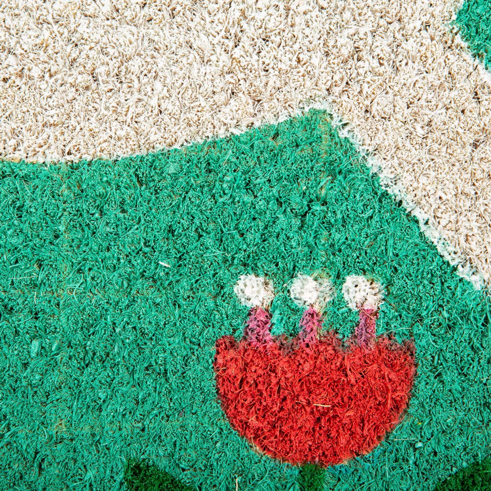 DII&#xAE; Bunny Folk Garden Doormat