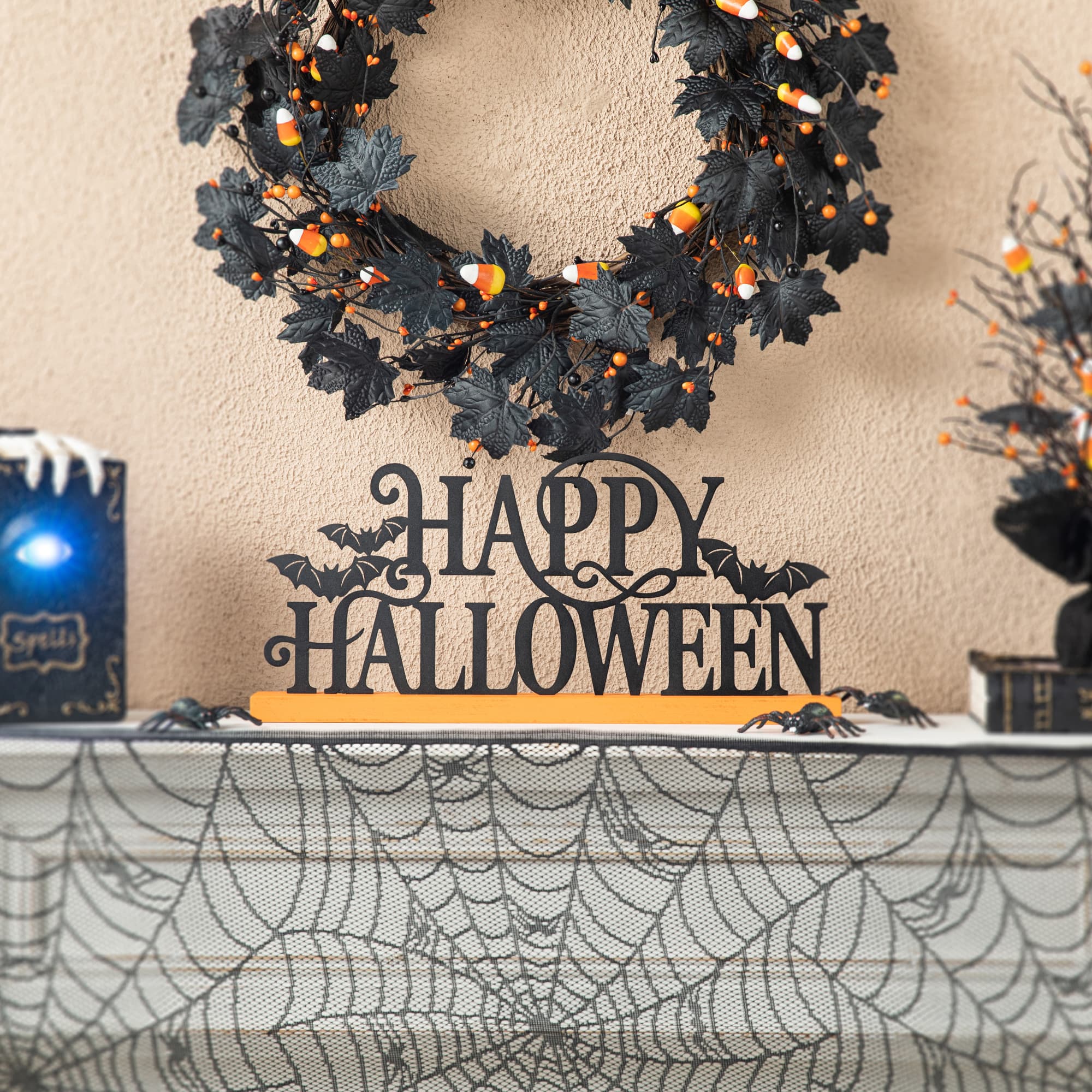 Glitzhome&#xAE; 18&#x22; Happy Halloween Wood and Metal Table D&#xE9;cor