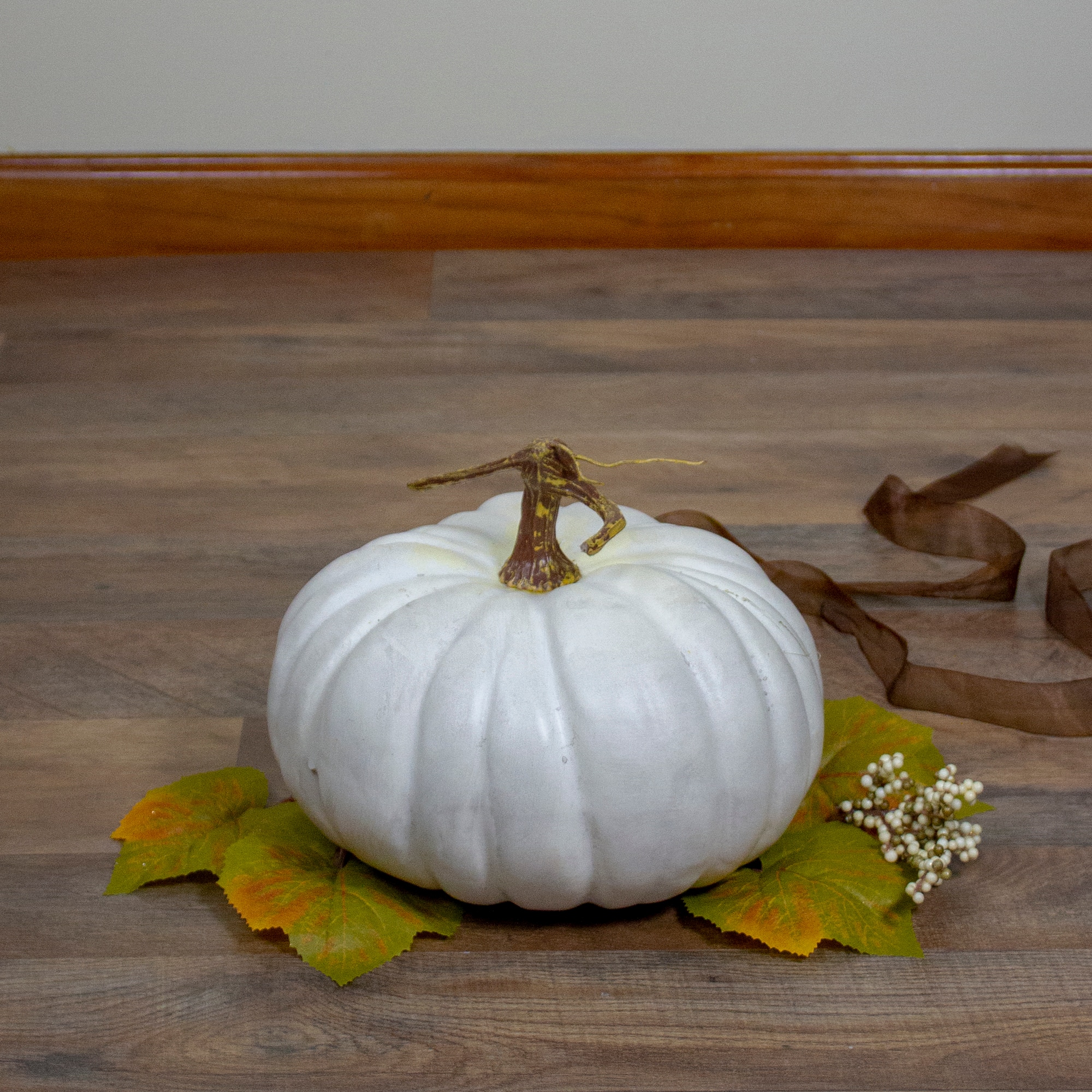 10&#x22; White Flat Round Pumpkin Tabletop D&#xE9;cor