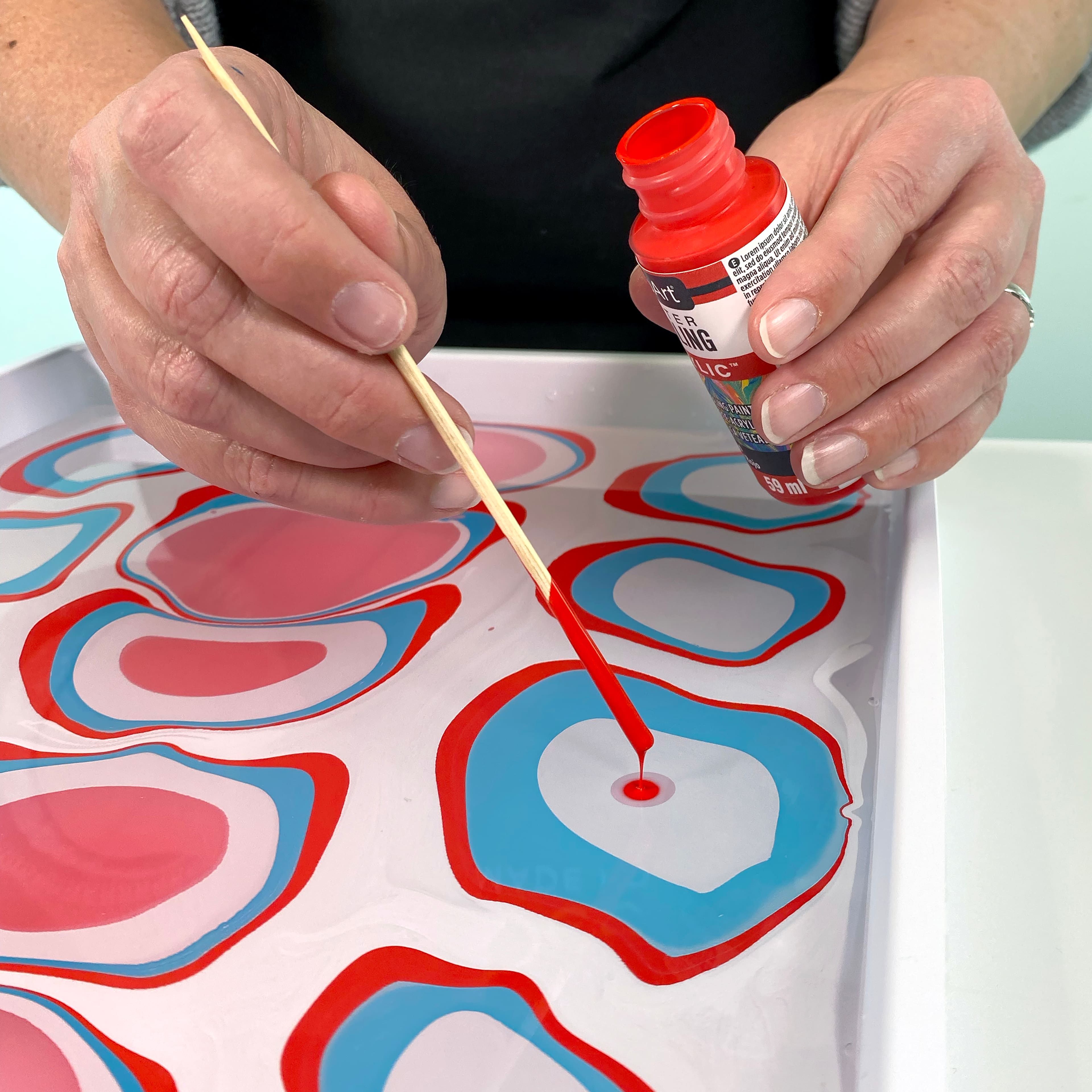 DecoArt&#xAE; Water Marbling&#x2122; Marbling Sticks, 20ct.