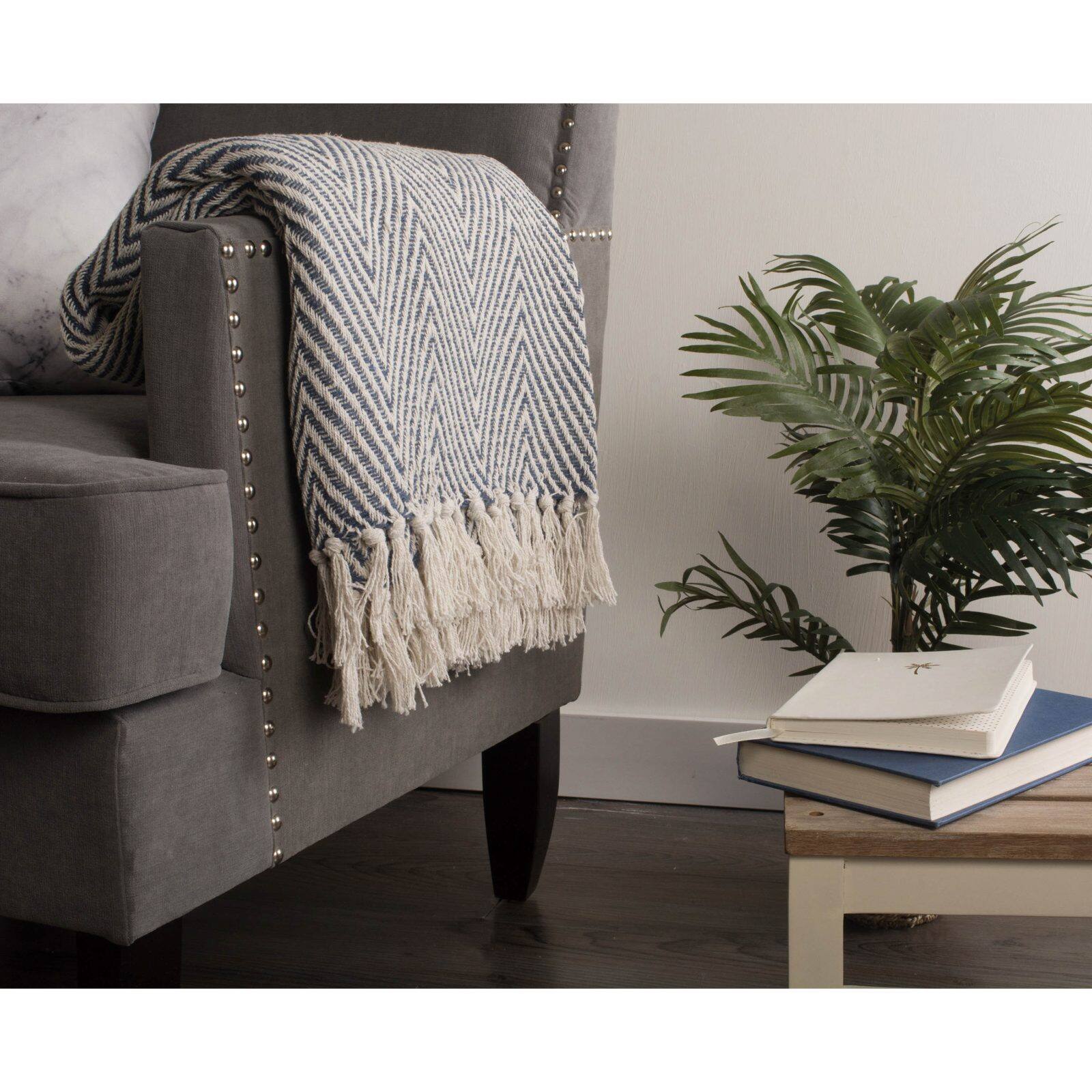 DII&#xAE; French Blue Urban Chevron Throw