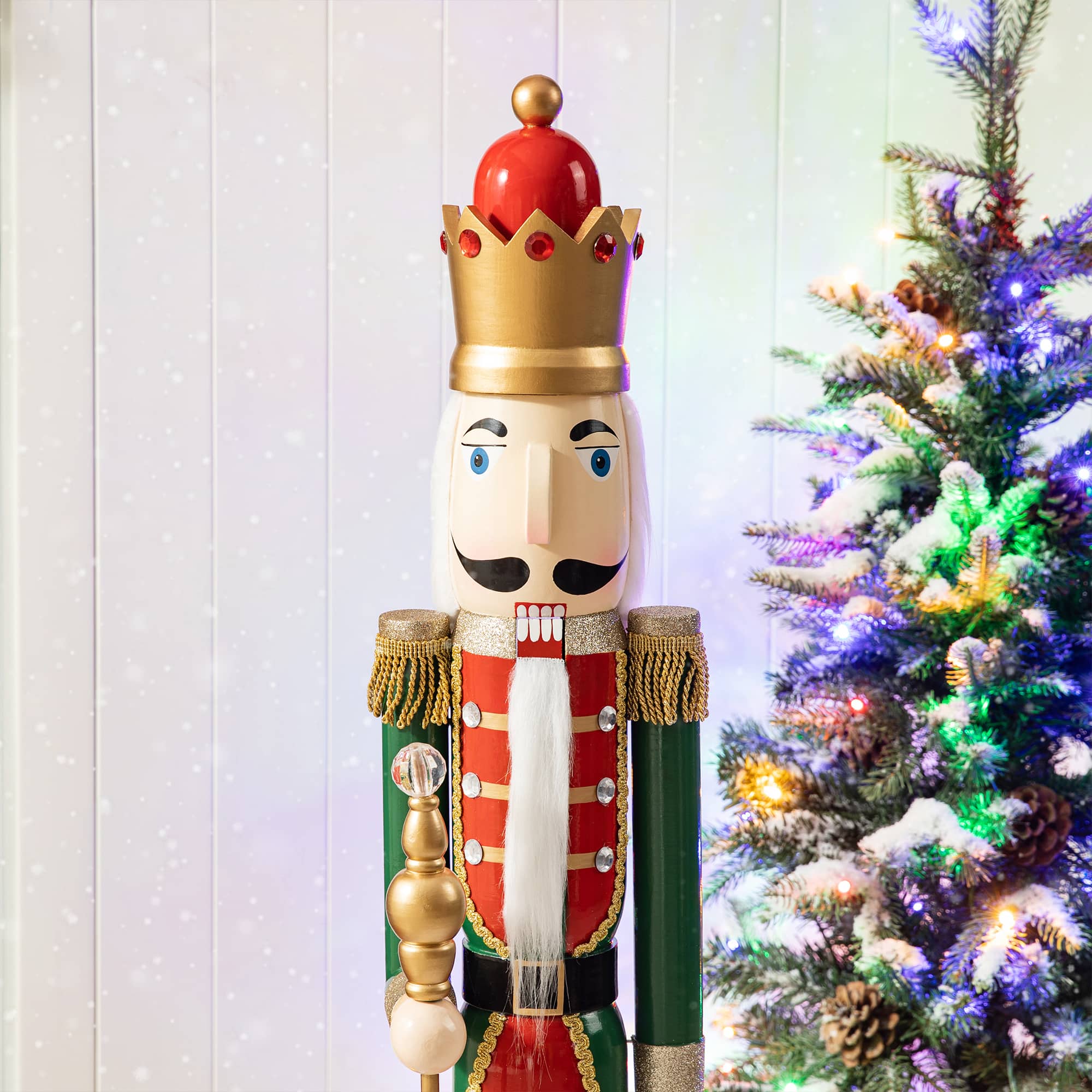 Glitzhome&#xAE; 42&#x22; Wooden Christmas King Nutcracker
