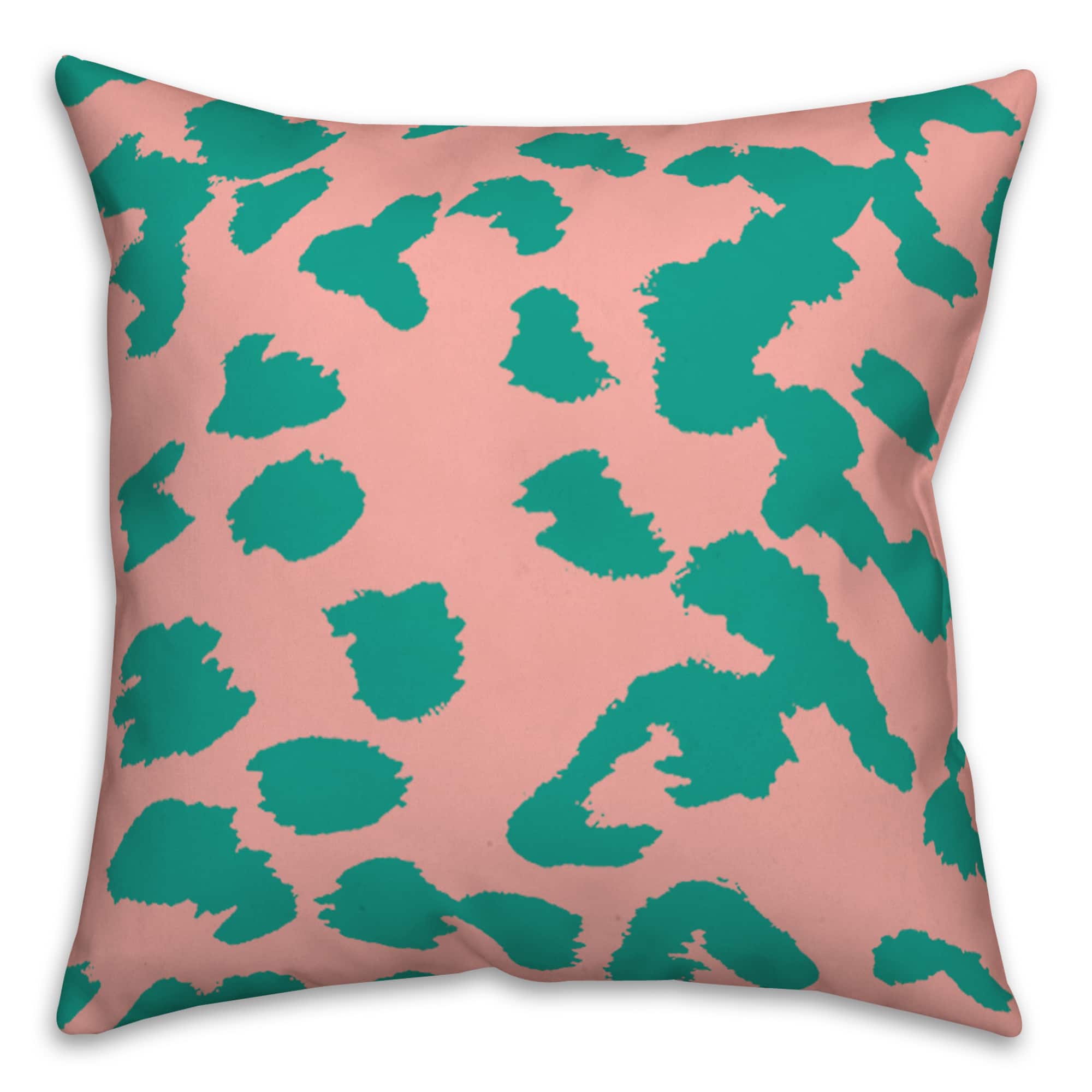 18" x 18" Leopard Print Indoor/Outdoor Throw Pillow