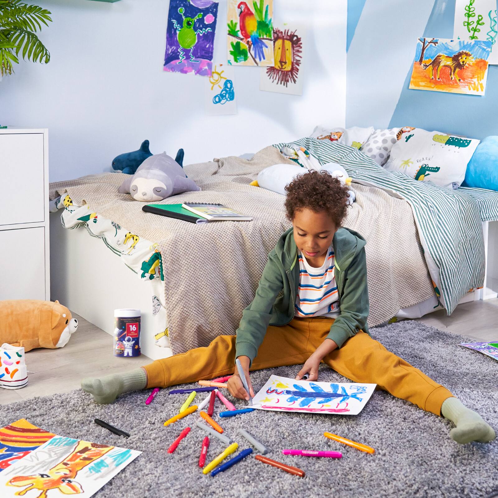 Arteza&#xAE; Kids Gel Crayons, 16 ct