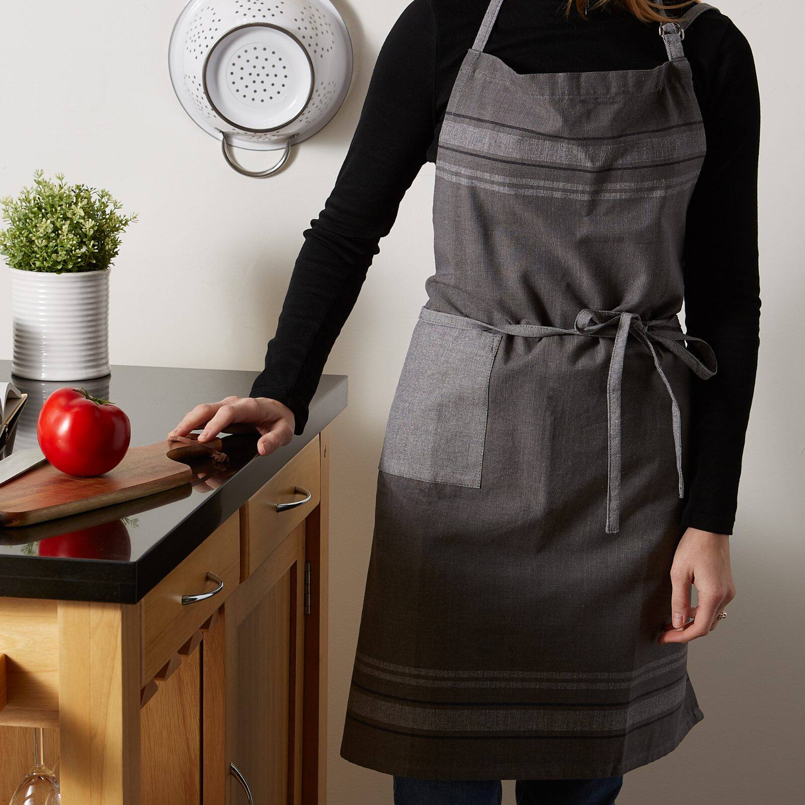 DII&#xAE; Gray Chambray French Stripe Chef Apron