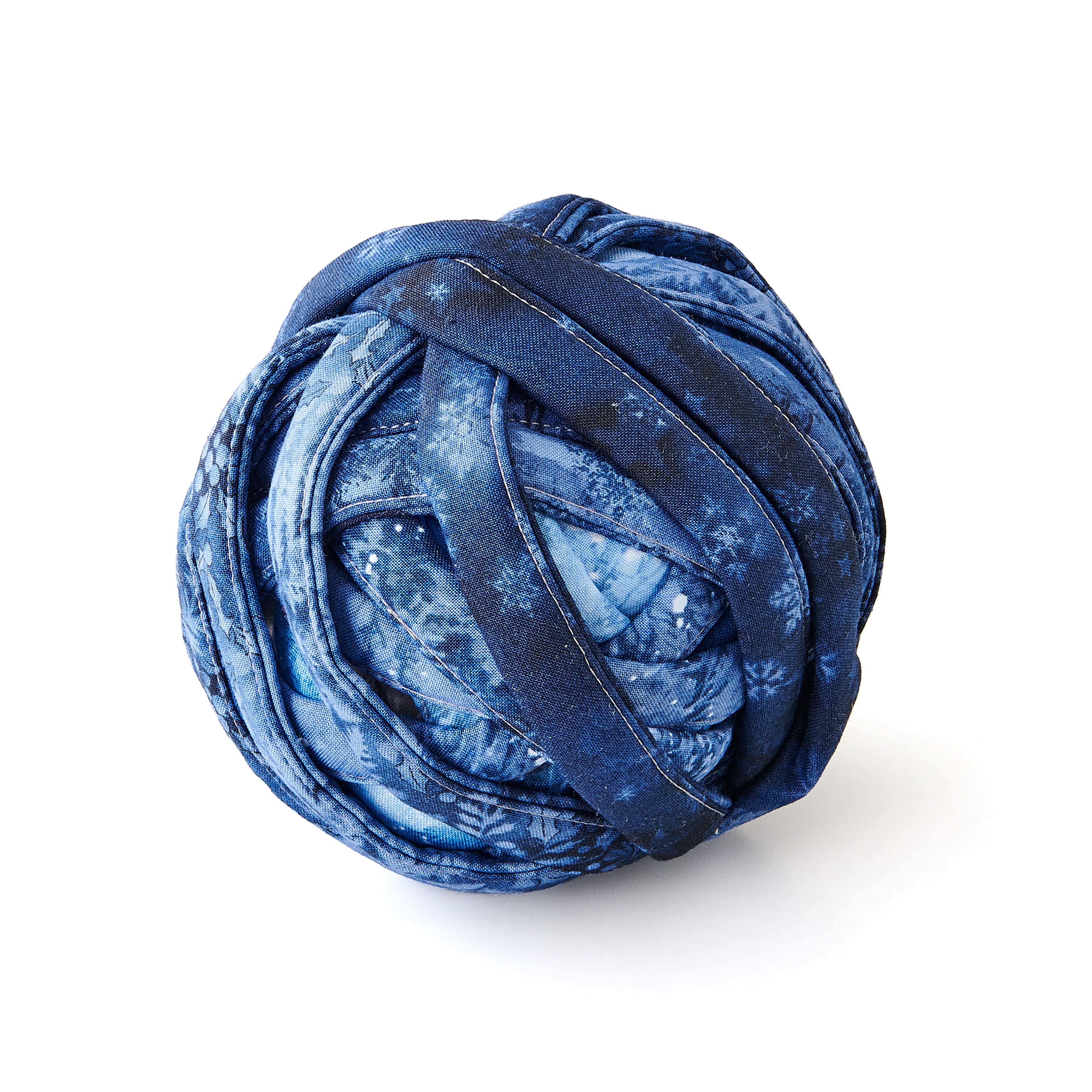 Appareil à fabriquer des tubes en tissu Clover