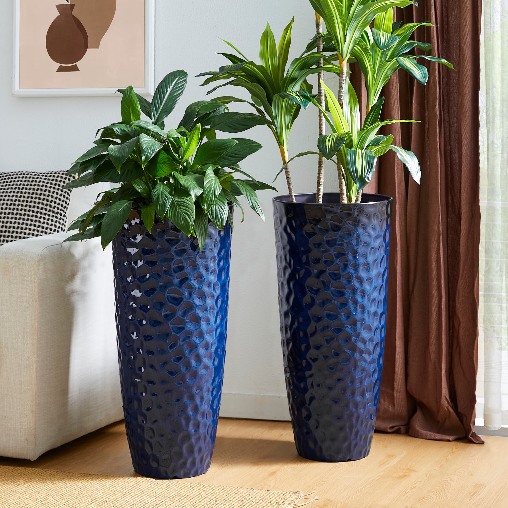Glitzhome&#xAE; 31&#x22; Eco-Friendly Honeycomb Textured Tall Plastic Planters, 2ct.
