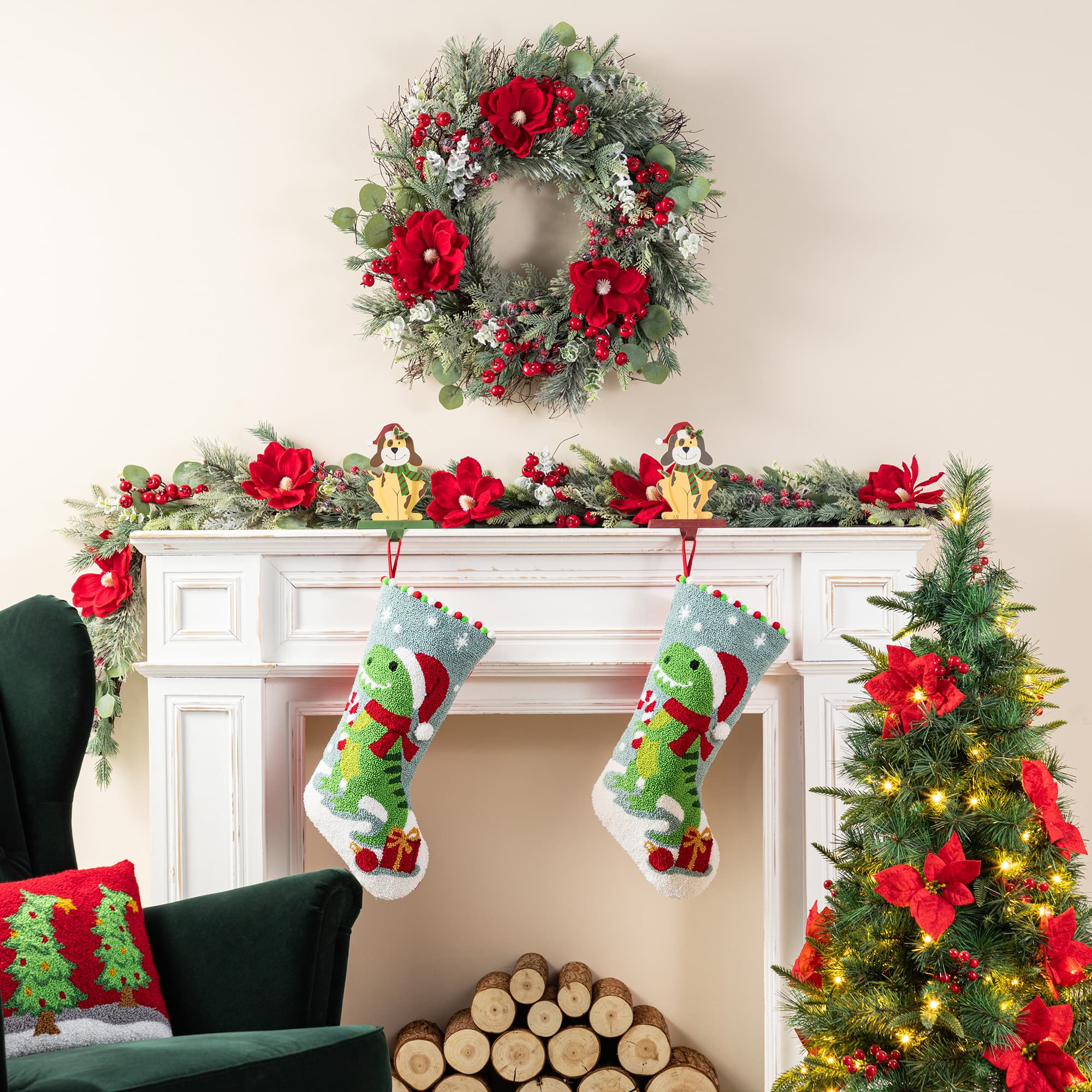 Glitzhome&#xAE; 21&#x22;L Hooked Christmas Dinosaur Stocking