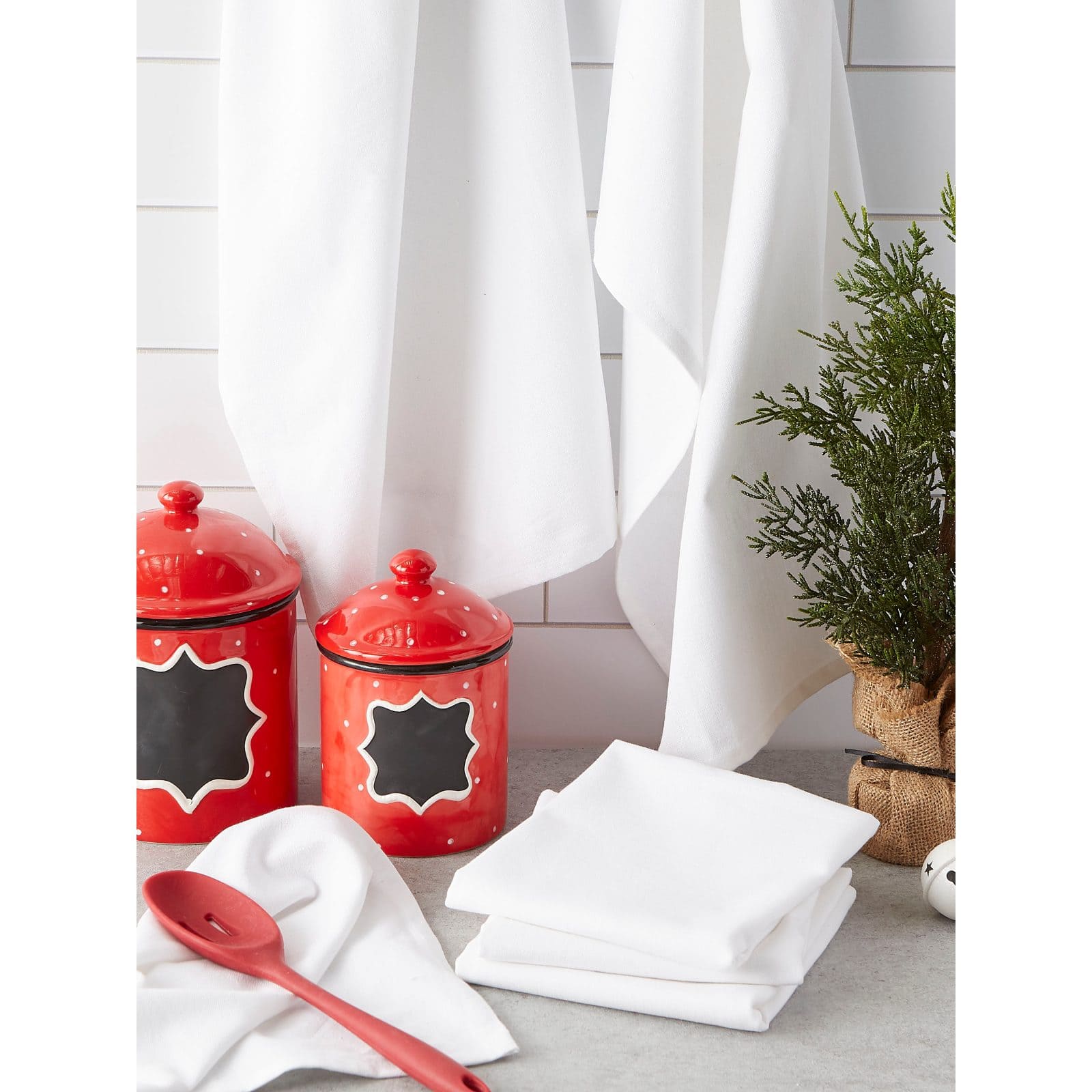 DII&#xAE; White Flat Woven Dishtowels, 6ct.