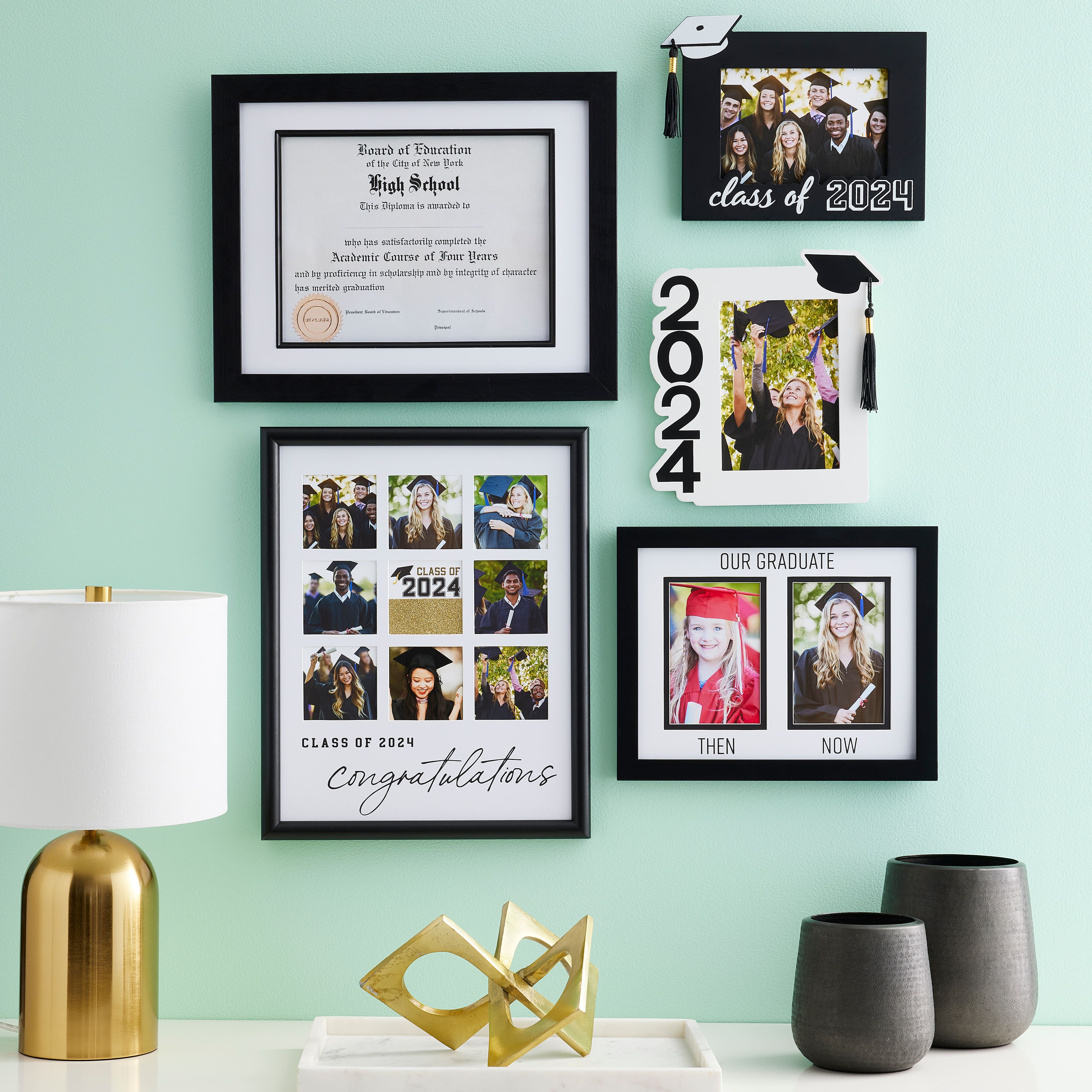 Black 5&#x22; x 7&#x22; Class of 2024 Frame, Graduation&#x2122; by Studio D&#xE9;cor&#xAE;