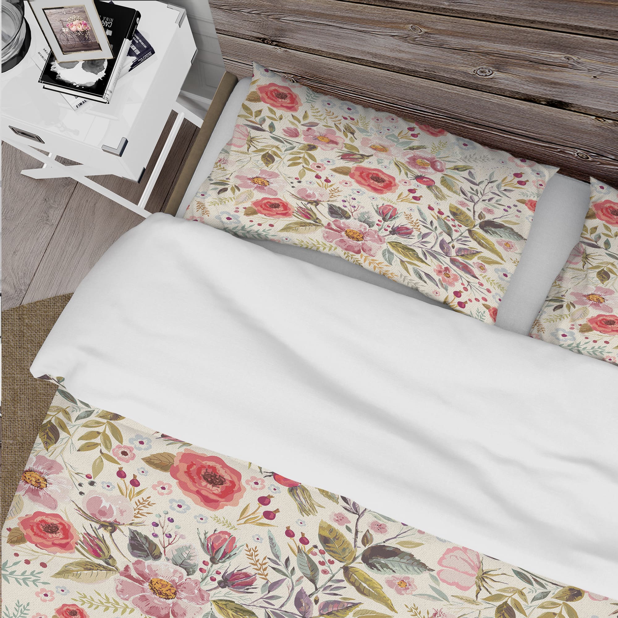 Designart &#x27;Vintage Red Pink Flower and Leaves&#x27; Rustic Bedding Set - Duvet Cover &#x26; Shams