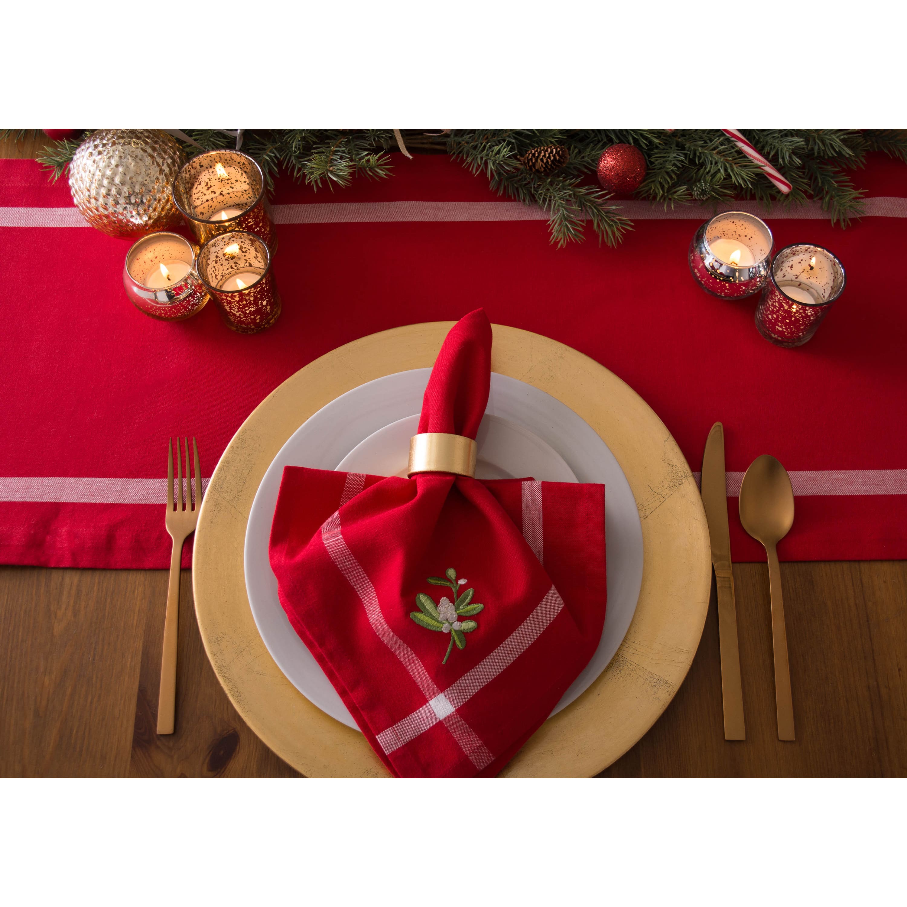 DII&#xAE; 72&#x22; Red Embroidered Mistletoe Corner with Border Table Runner