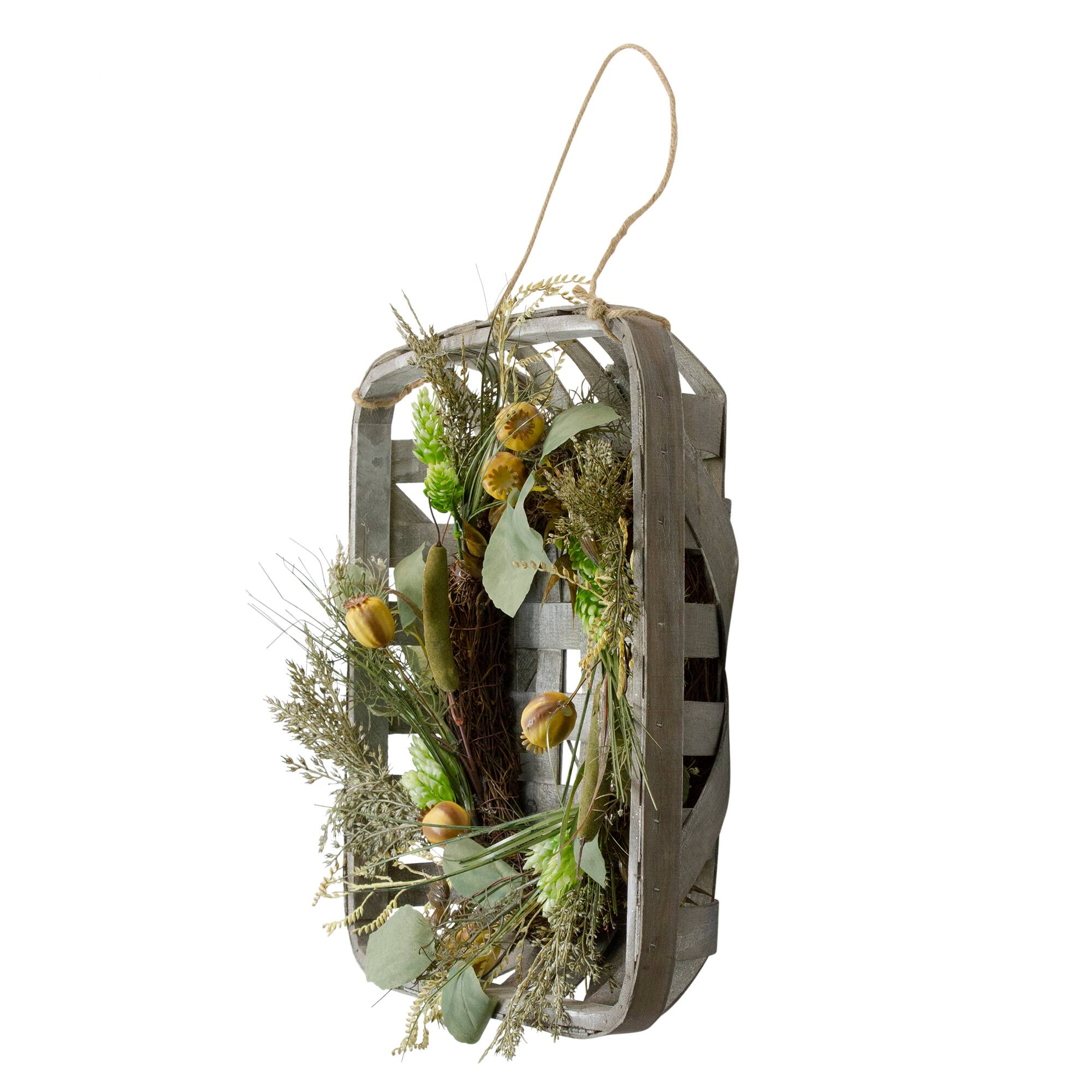 18&#x22; Green Hop &#x26; Cattail Grapevine Wreath in a Wooden Tray Hanger