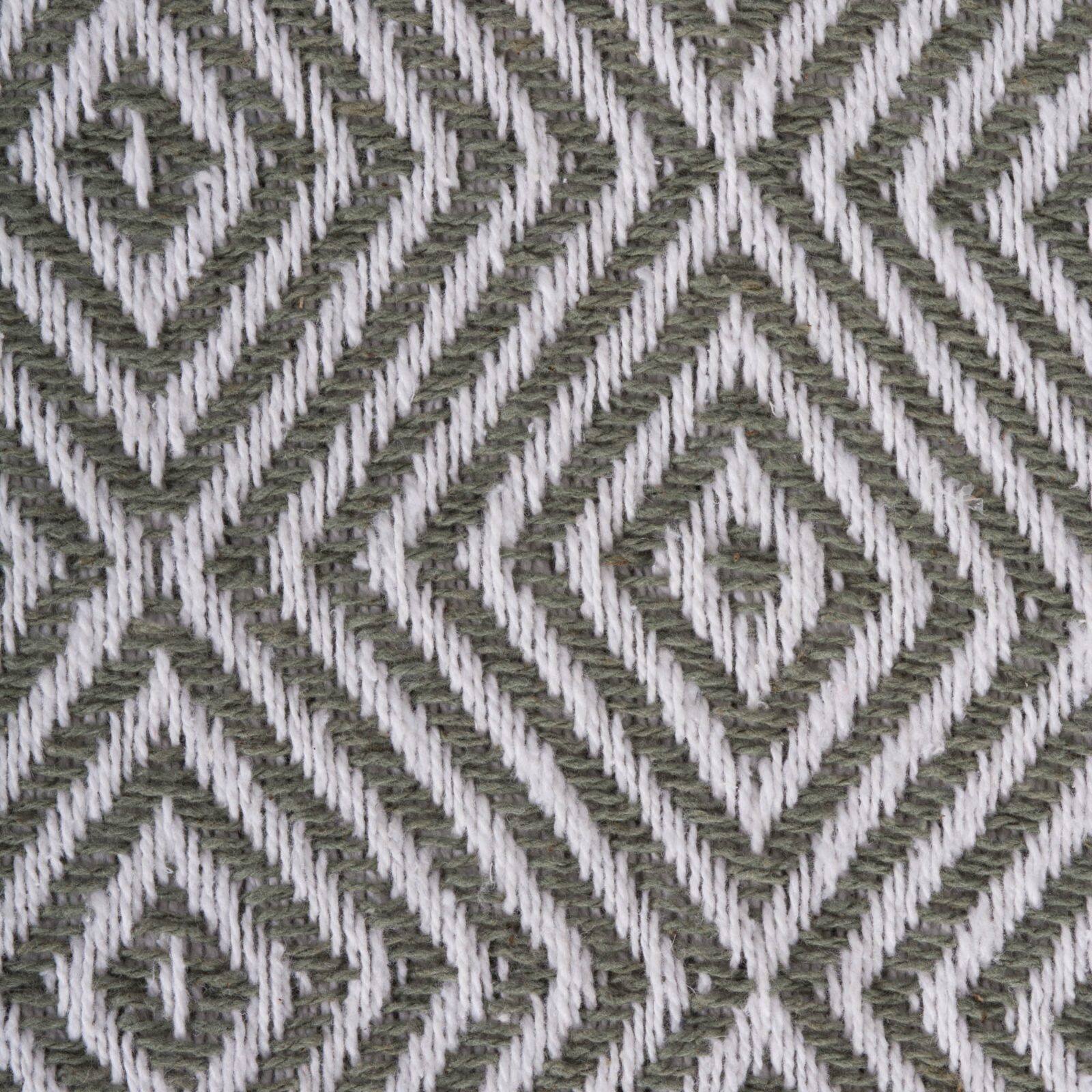 DII® Artichoke X-Diamond Geometric Throw