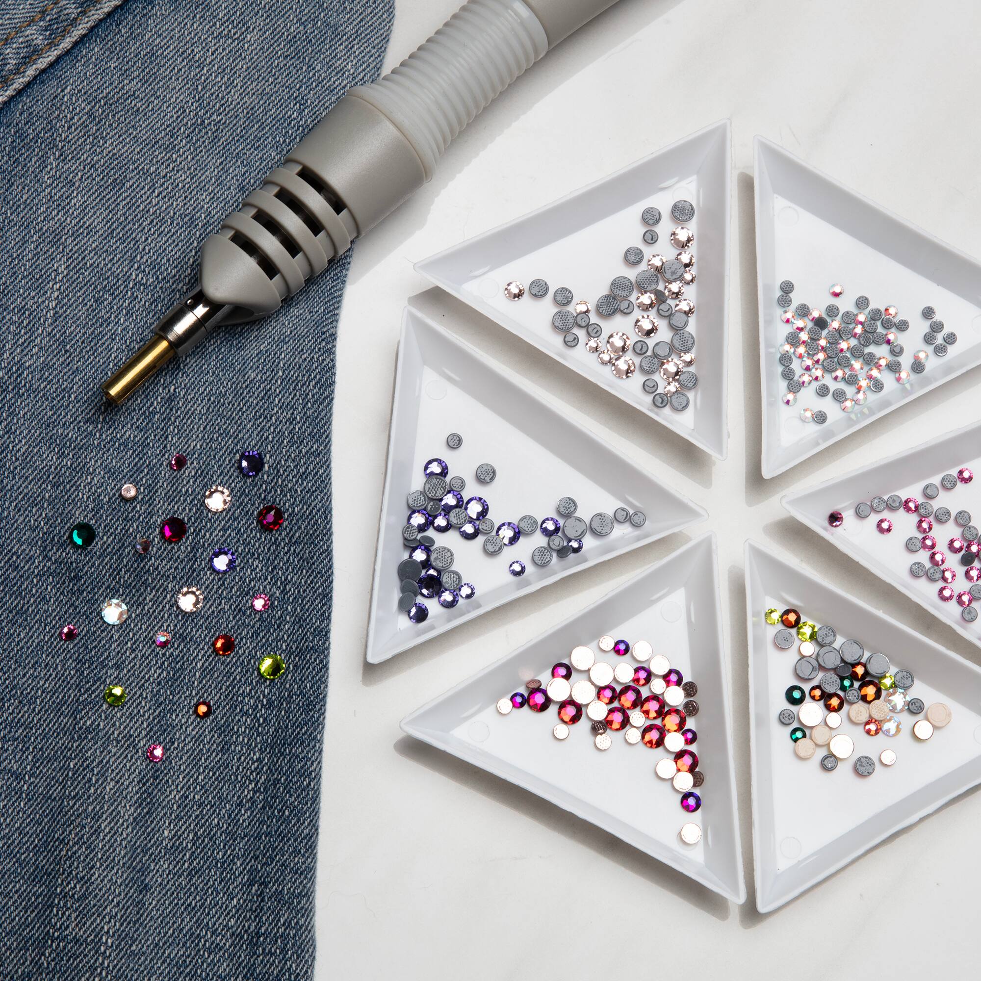 Hotfix Austrian Crystals Mix by Bead Landing&#x2122;, 45ct.