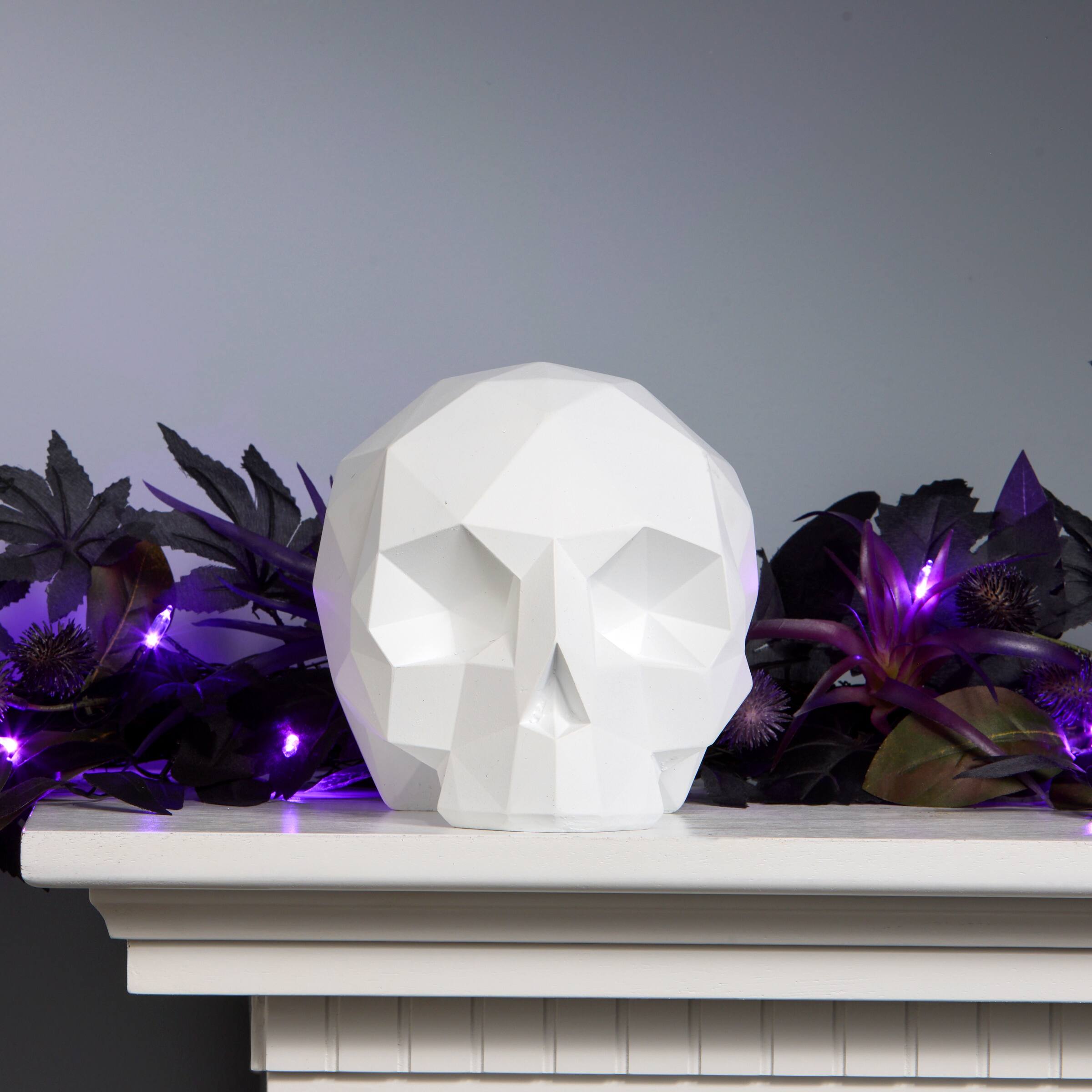 6&#x22; White Origami Skull Tabletop Figurine