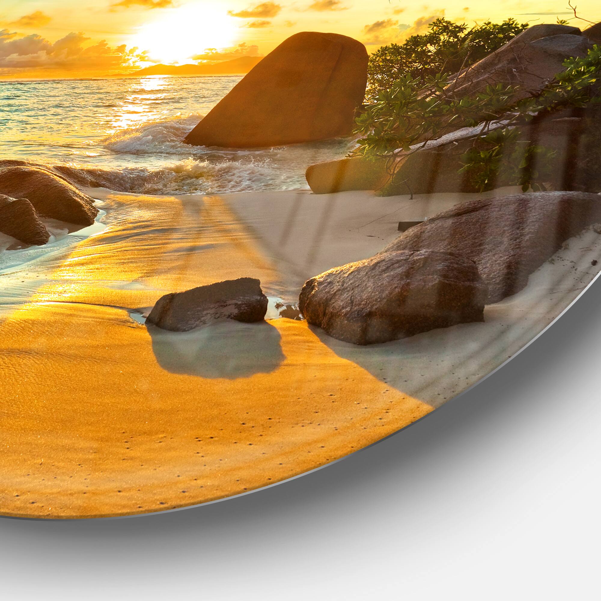 Designart - Sunset in Tropical Beach' Disc Landscape Photography Circle Metal Wall Art