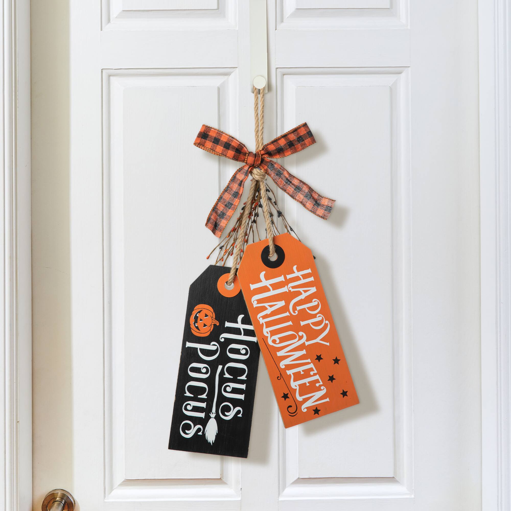 Glitzhome® 24.75" Halloween Wooden Doorknob Hanging Décor