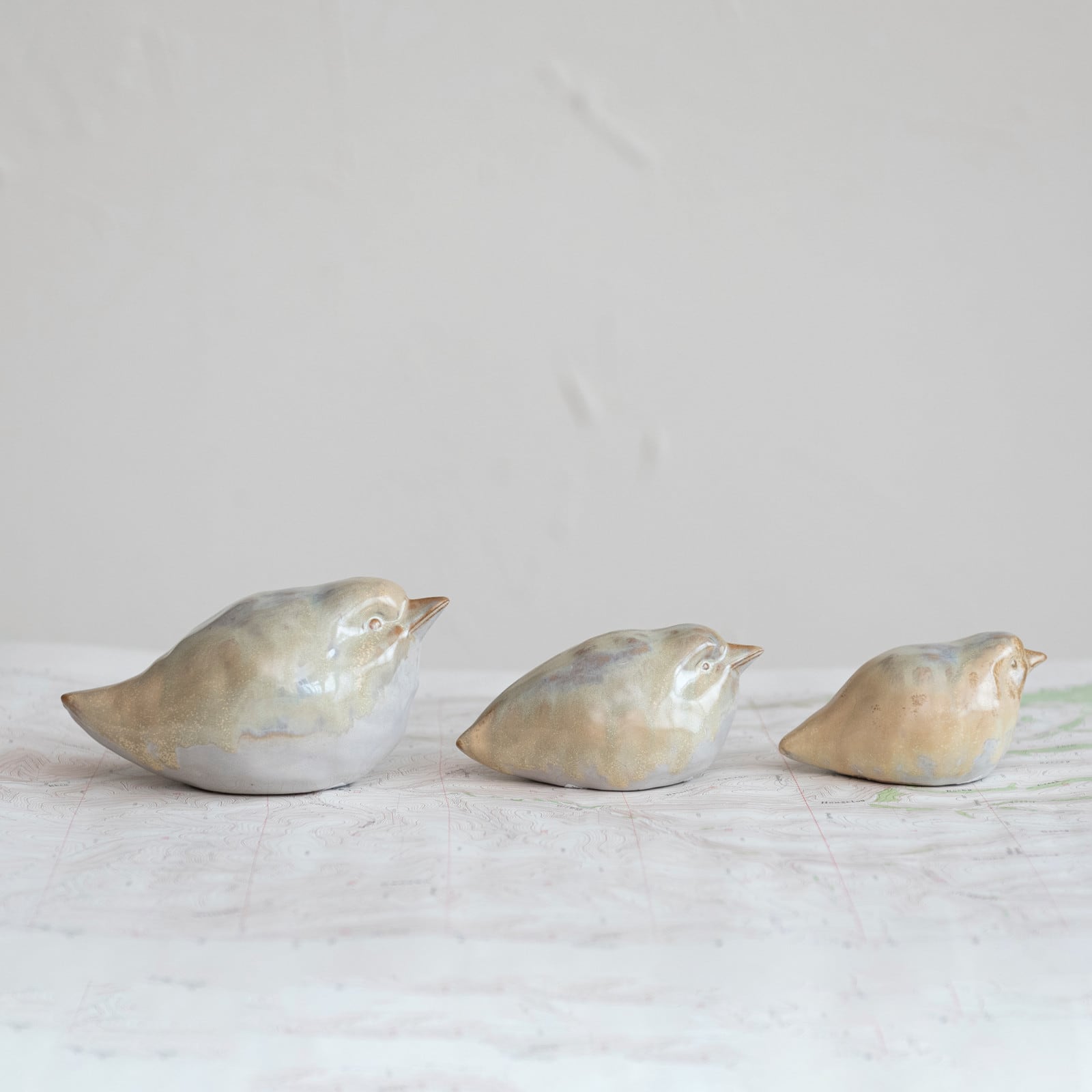 Hello Honey&#xAE; Tan Ceramic Bird Figurine Set